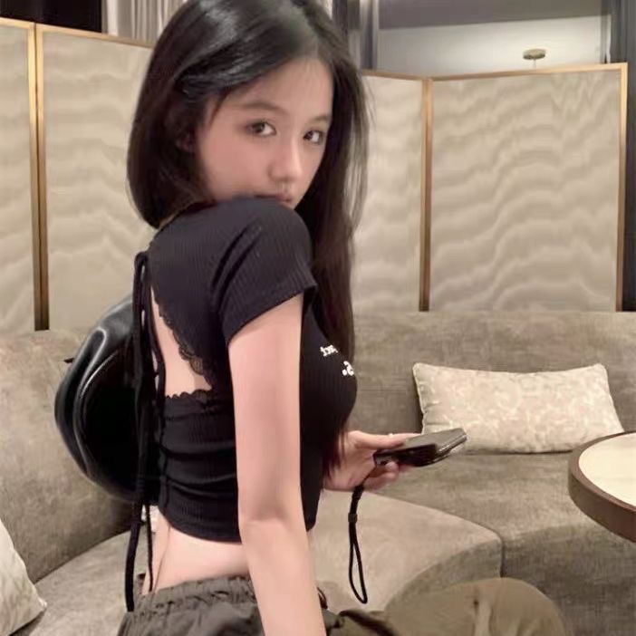 正肩短袖蕾絲露背上衣