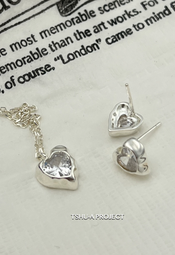 正韓925純銀不規則愛心鋯石耳針耳環   TSHU-A PROJECT|蔡計畫 韓國飾品