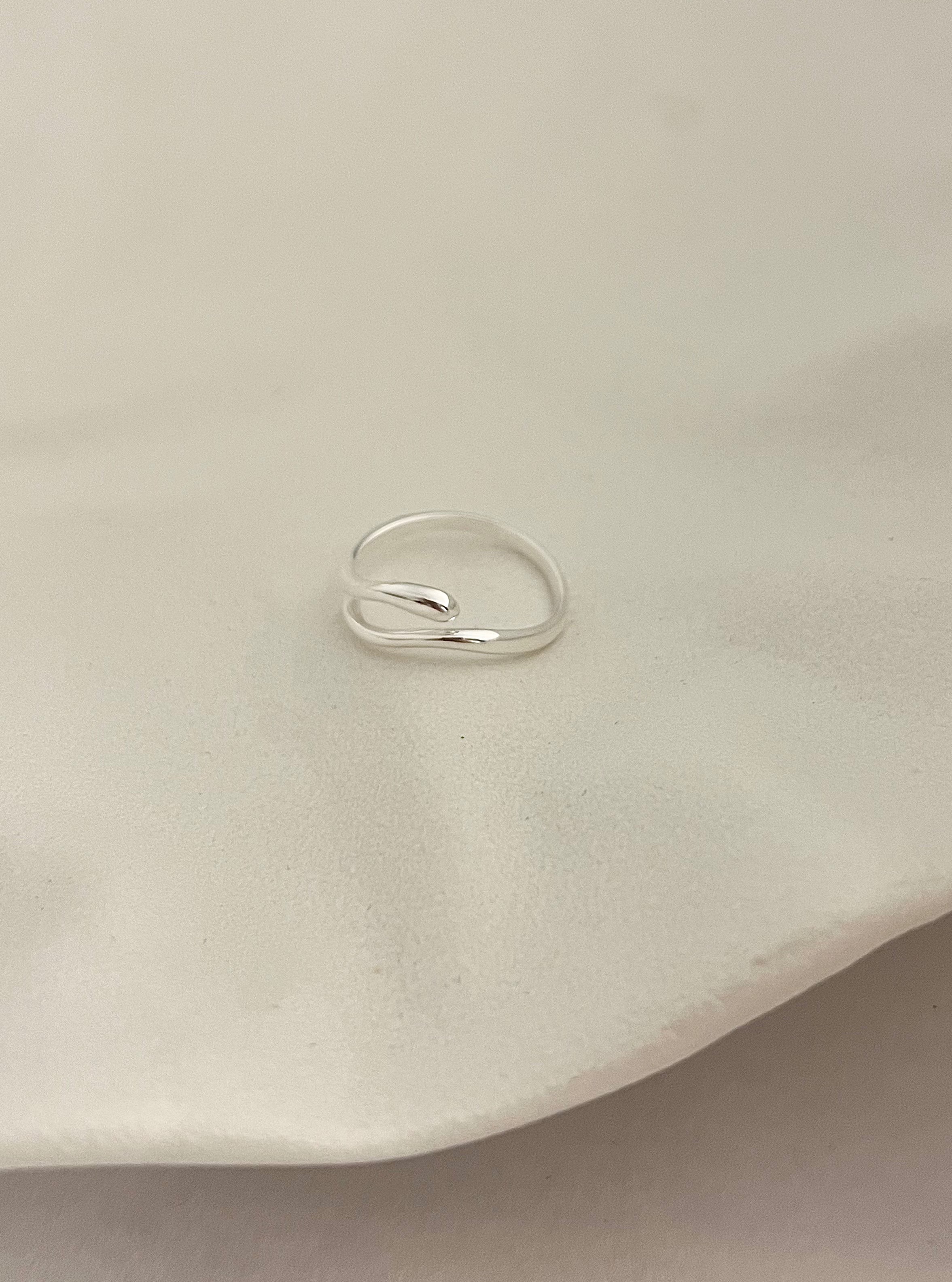 【現貨】彎｜正韓925純銀波浪末端圓點開口戒指 可調戒指 ｜TSHU-A PROJECT 蔡計畫 韓國飾品