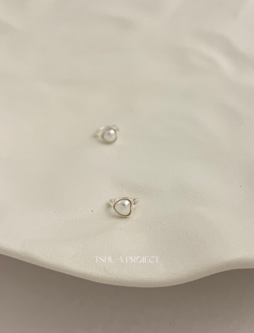 heart of pearl｜正韓925純銀愛心珍珠圓圈耳環圈圈耳環 TSHU-A PROJECT |蔡計畫 韓國飾