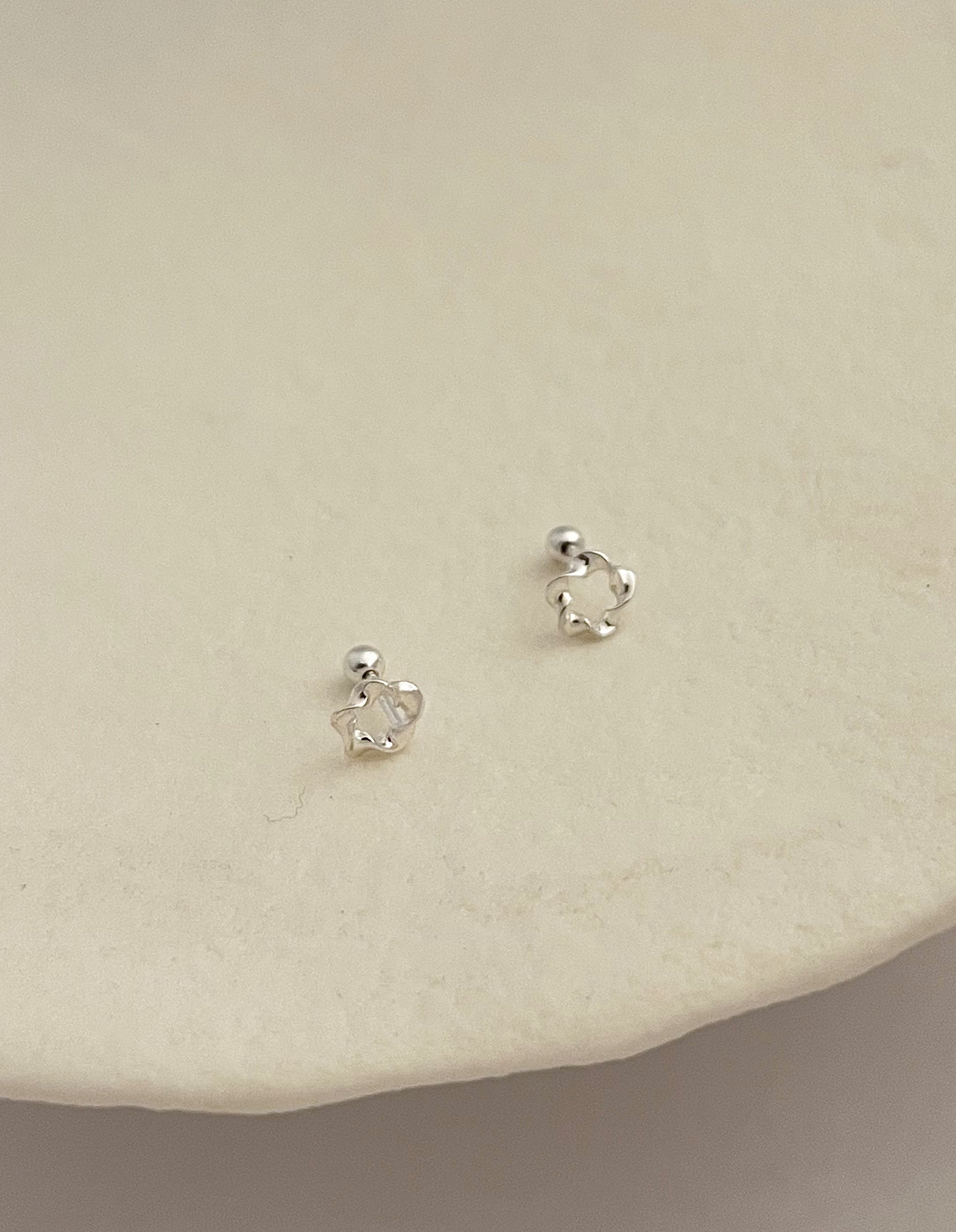 迴序｜正韓925純銀扭轉圓圈轉珠耳環 閉鎖式耳環 精緻養耳棒TSHU-A PROJECT 蔡計畫 韓國飾品