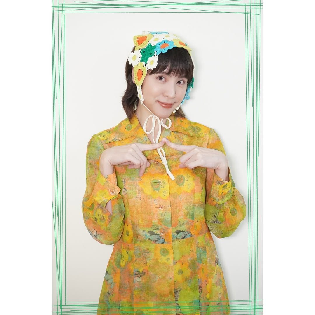 油畫世界黃綠花朵長袖洋裝