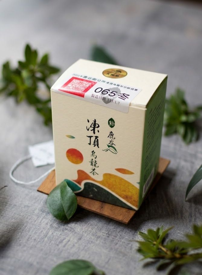 凍頂烏龍茶 鹿谷鄉公所  ⧓  五梅獎
