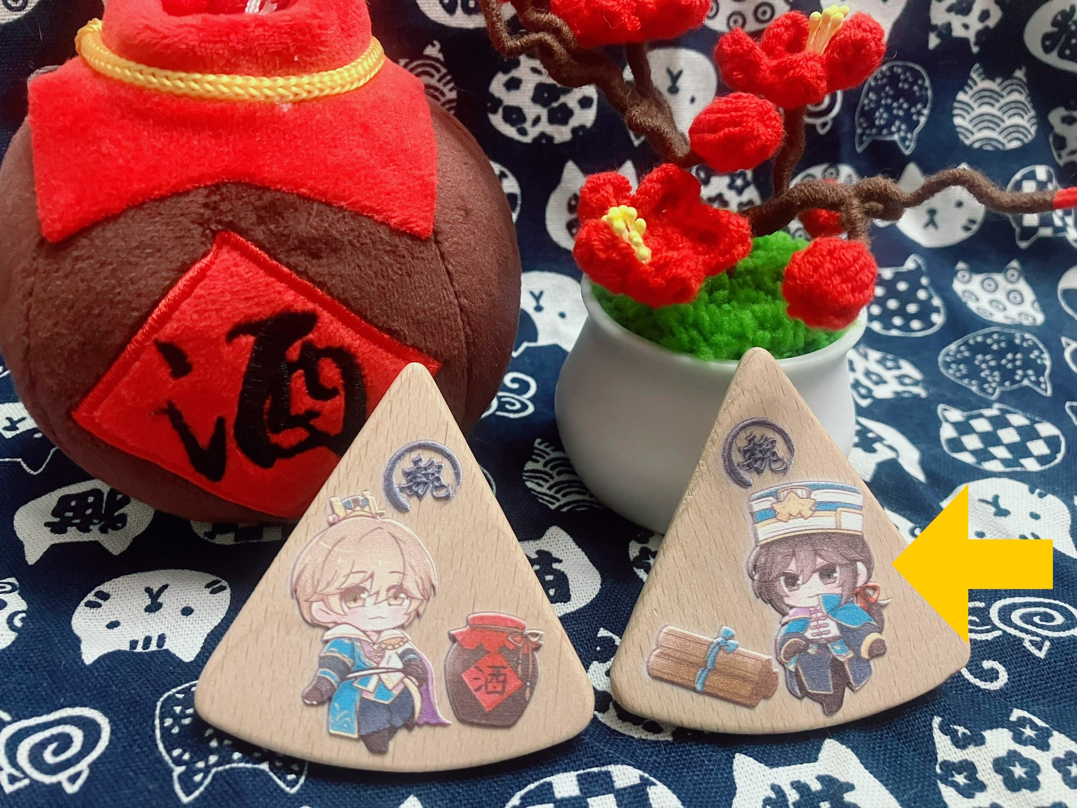 浮雕木片_六分之一圓荀彧款