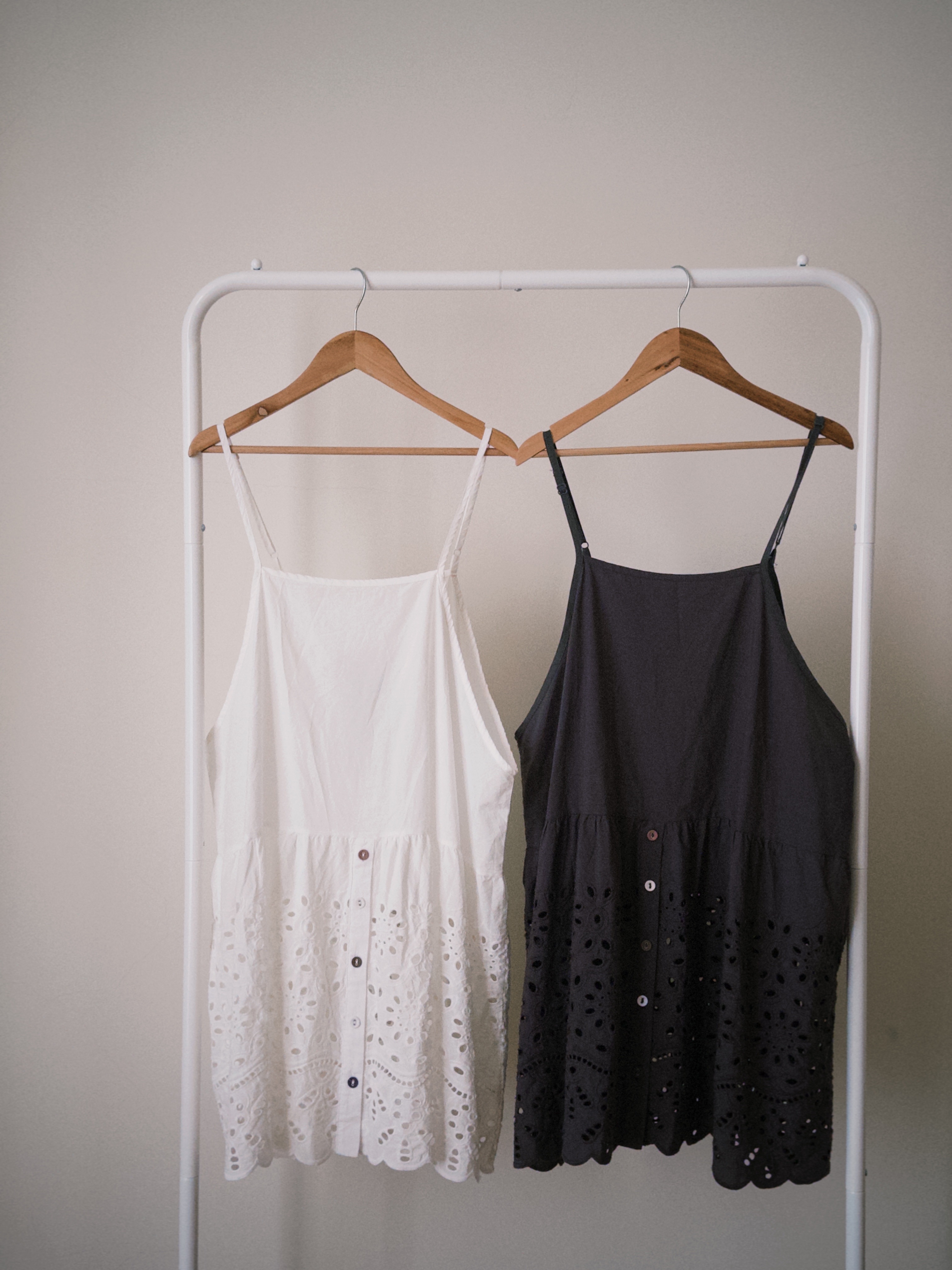 -月兔-（限定限量雕花疊搭吊帶）