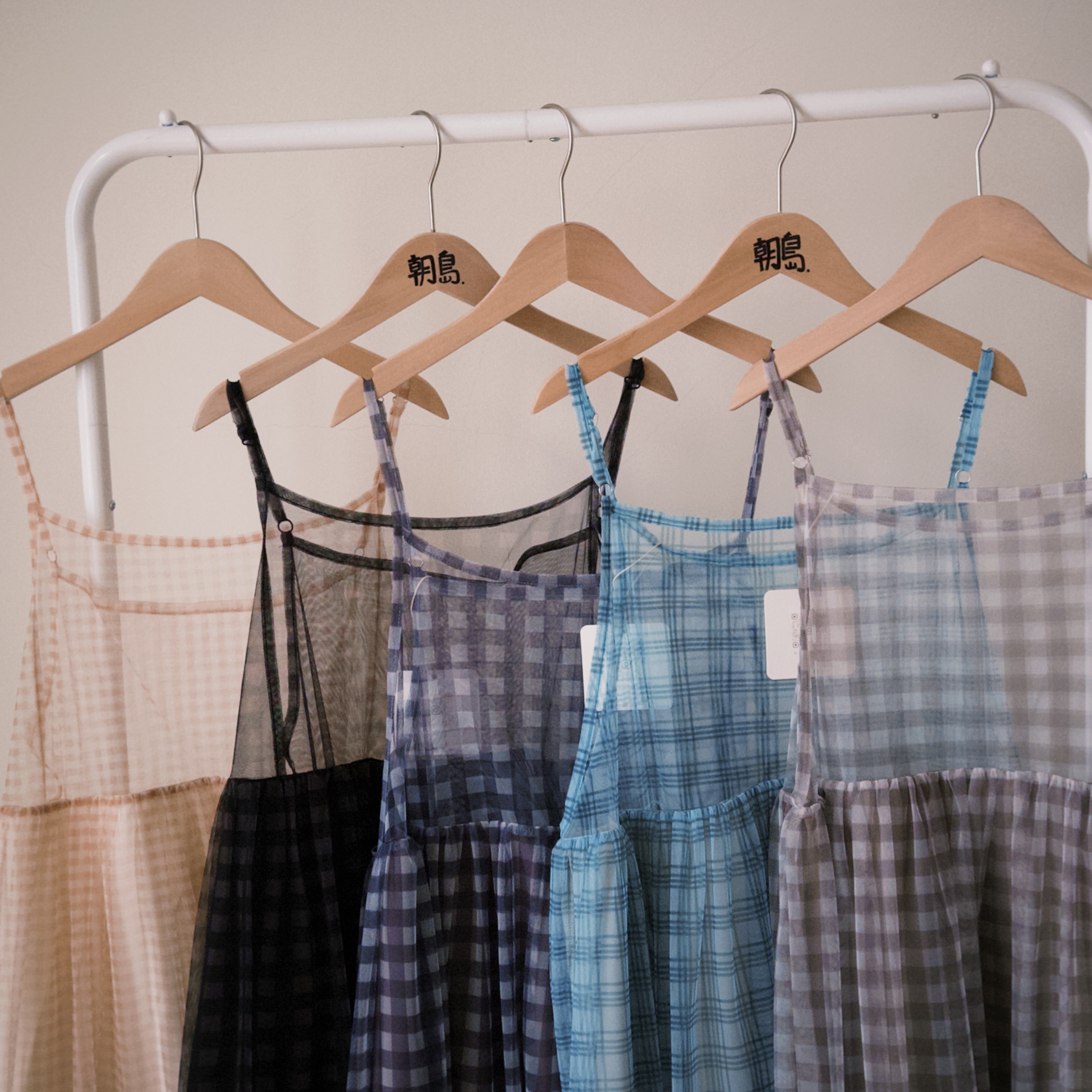 限量發售🇭🇰-春天冰果-（2way元氣透明感吊帶紗裙）