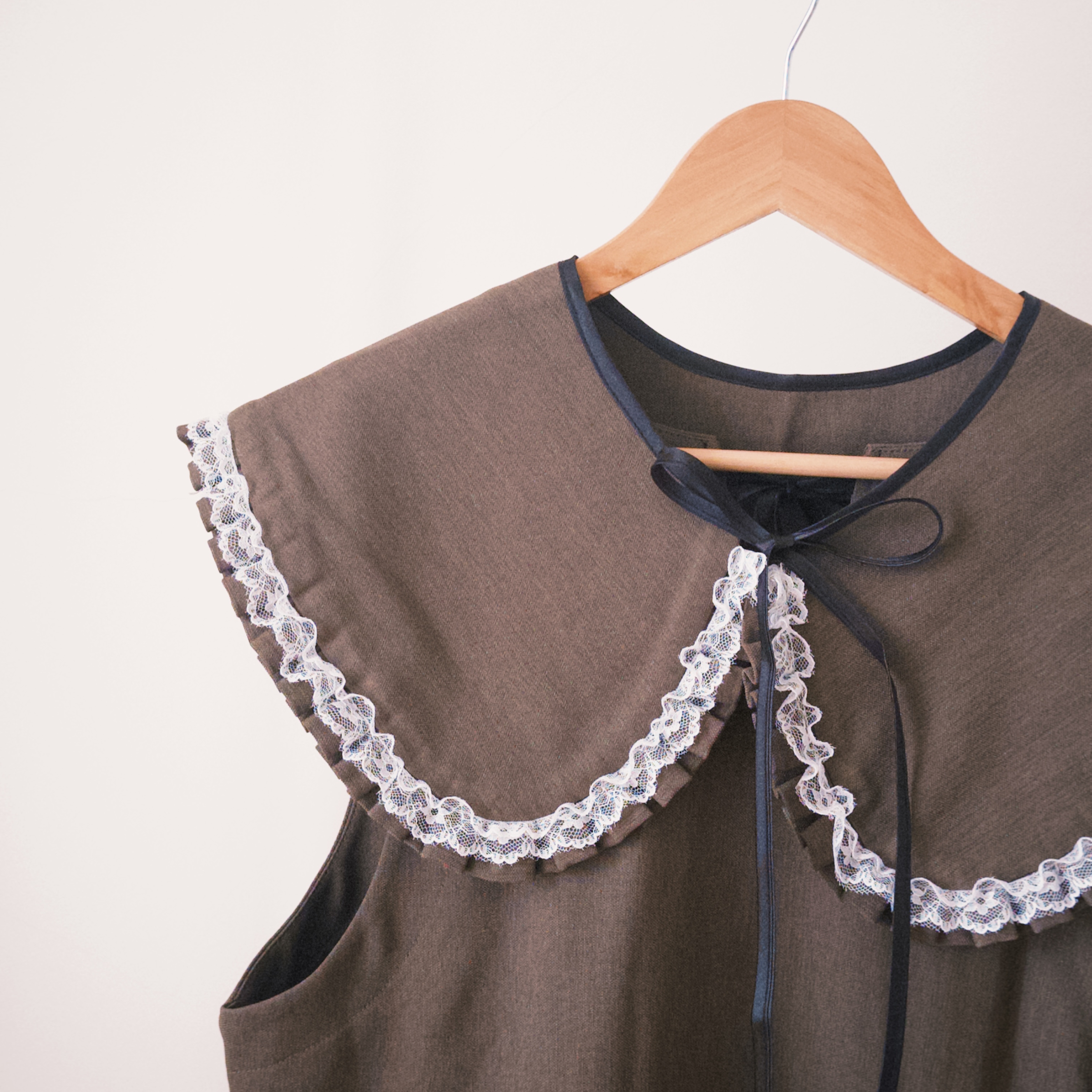 -復古瑪德蓮- （附領子日系復古連身背心洋裝）