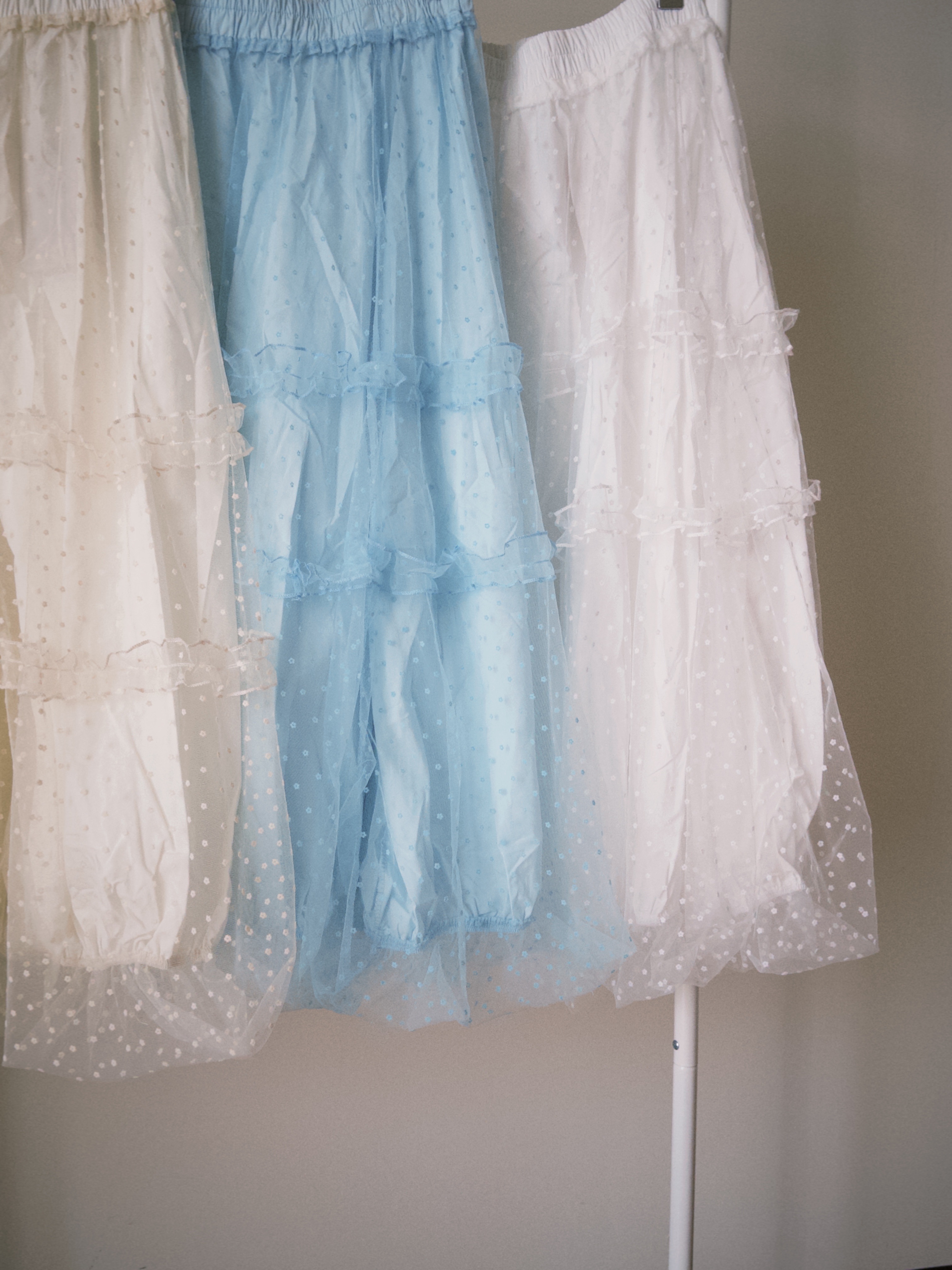 -汽水糖-（超可愛花邊通透感花花泡泡裙）