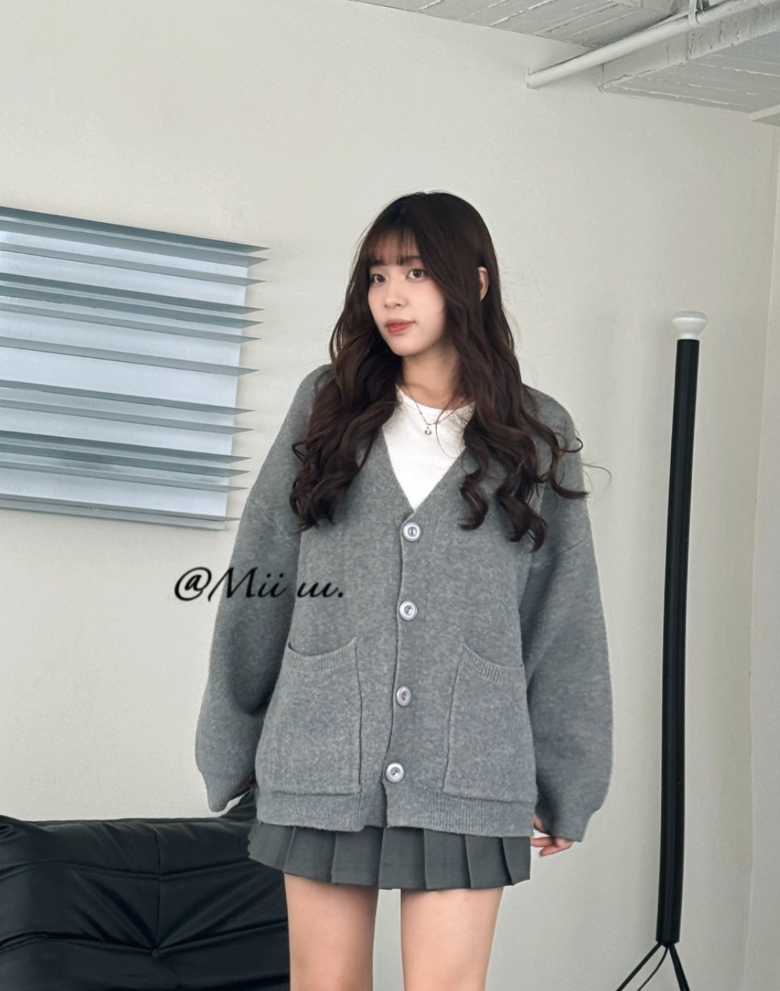 淺粉*1 咖*1 黑*1 現貨｜厚磅寬鬆羊絨針織外套🧶