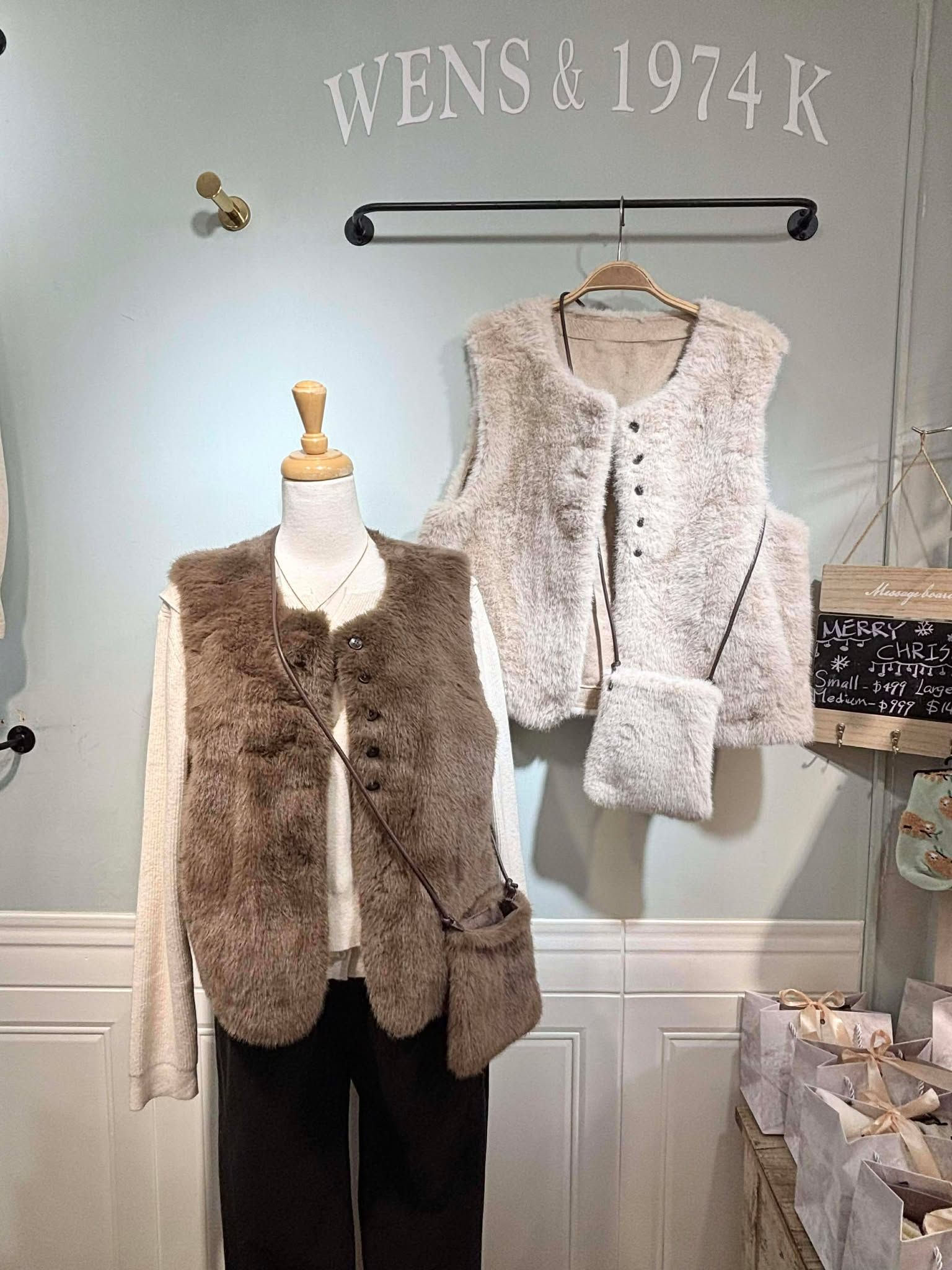 𝐃𝐄𝐂.𝟏𝟐 質感廠 韓系仿兔毛質感排釦毛毛背心 🔥 （送包包）