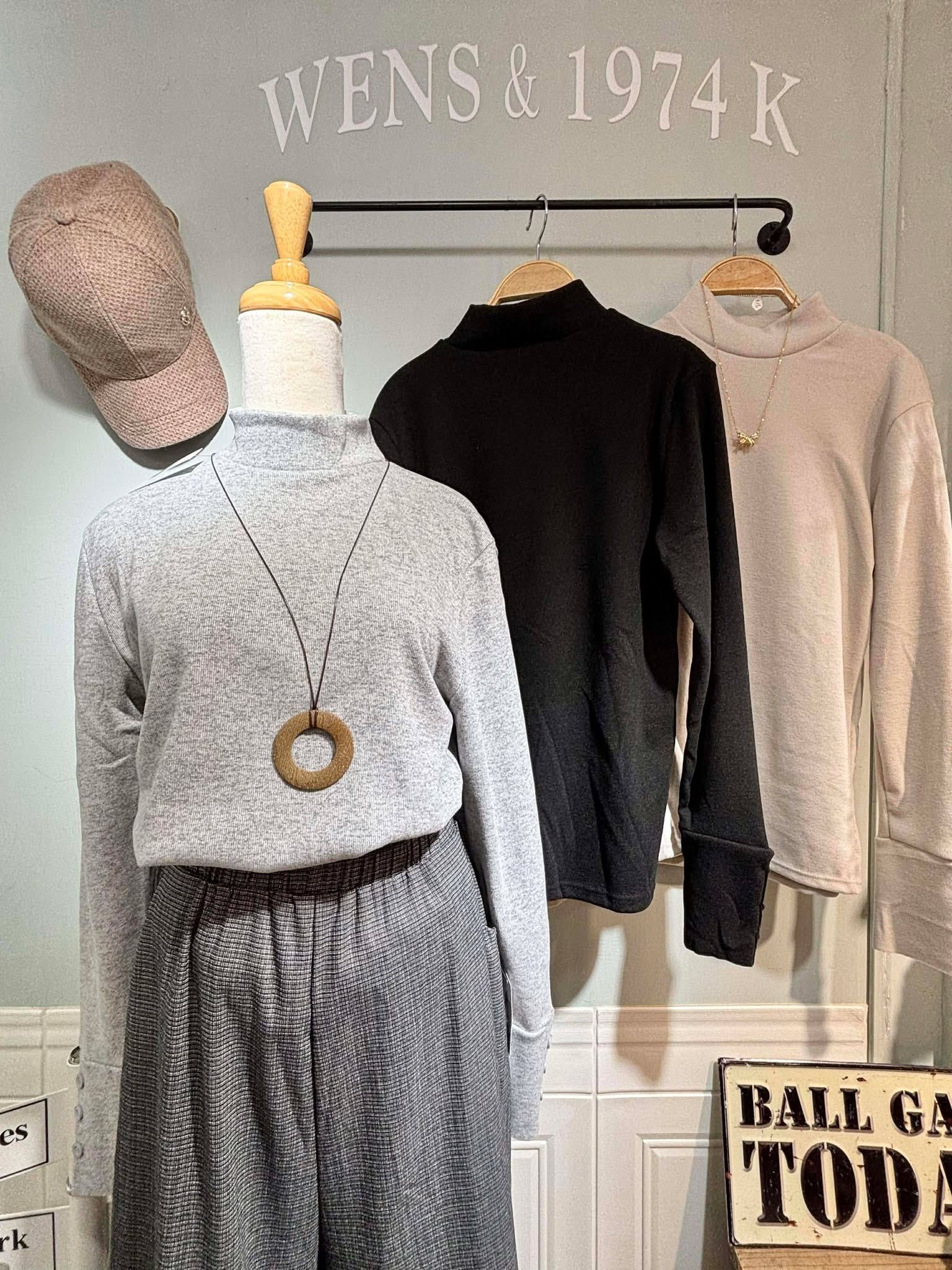 秋冬款 𝟠𝟝折 超舒服單穿/內搭打底側釦設計棉磨毛上衣 （杏/灰/黑）