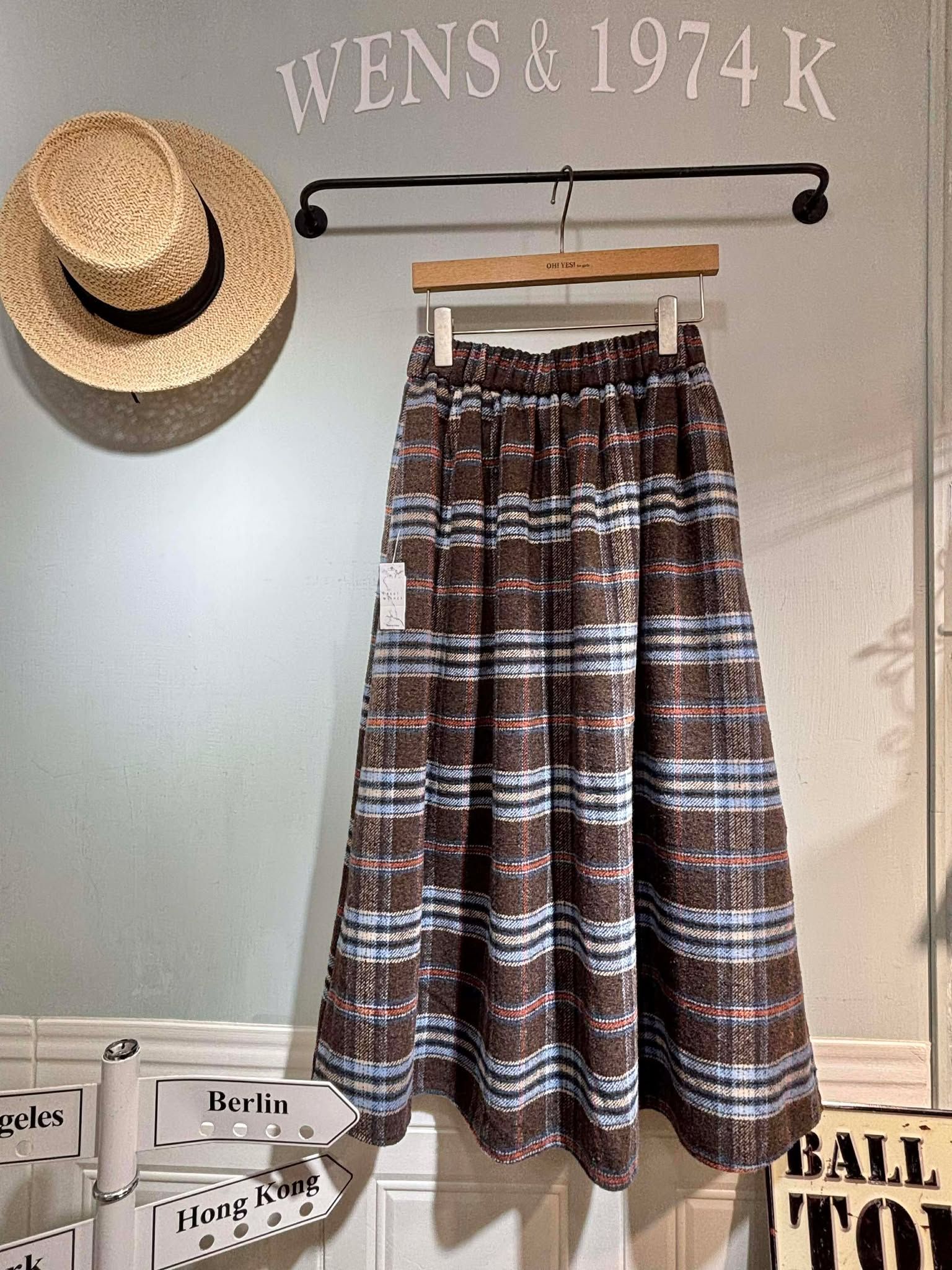 秋冬款 𝟠𝟝折 肉肉女孩命定格子長裙🤎 韓系同步款 - 厚磅質感毛呢格子長裙 🤎