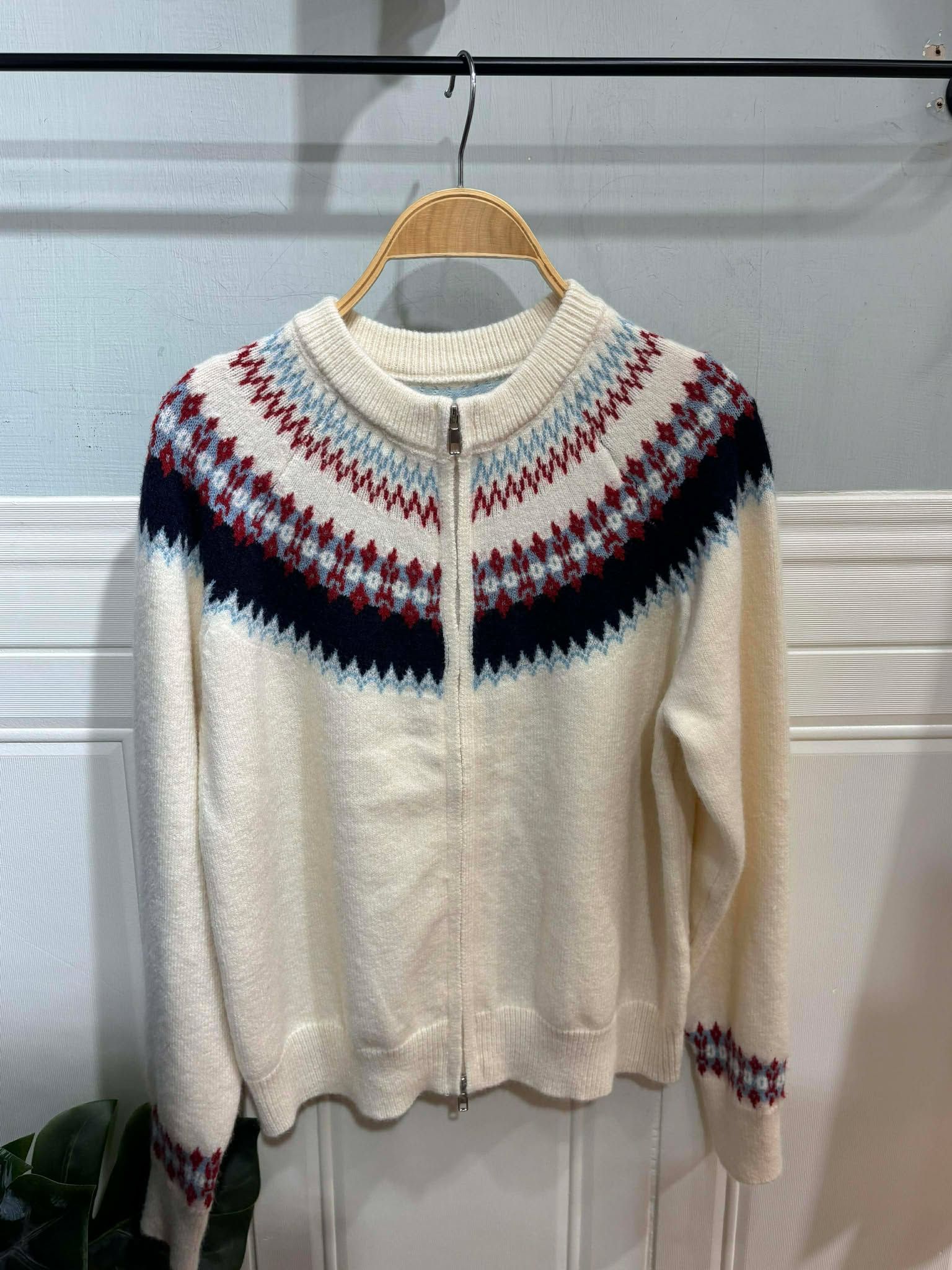 秋冬款 𝟠𝟝折韓系質感拉鍊式質感彈性圖騰外套上衣