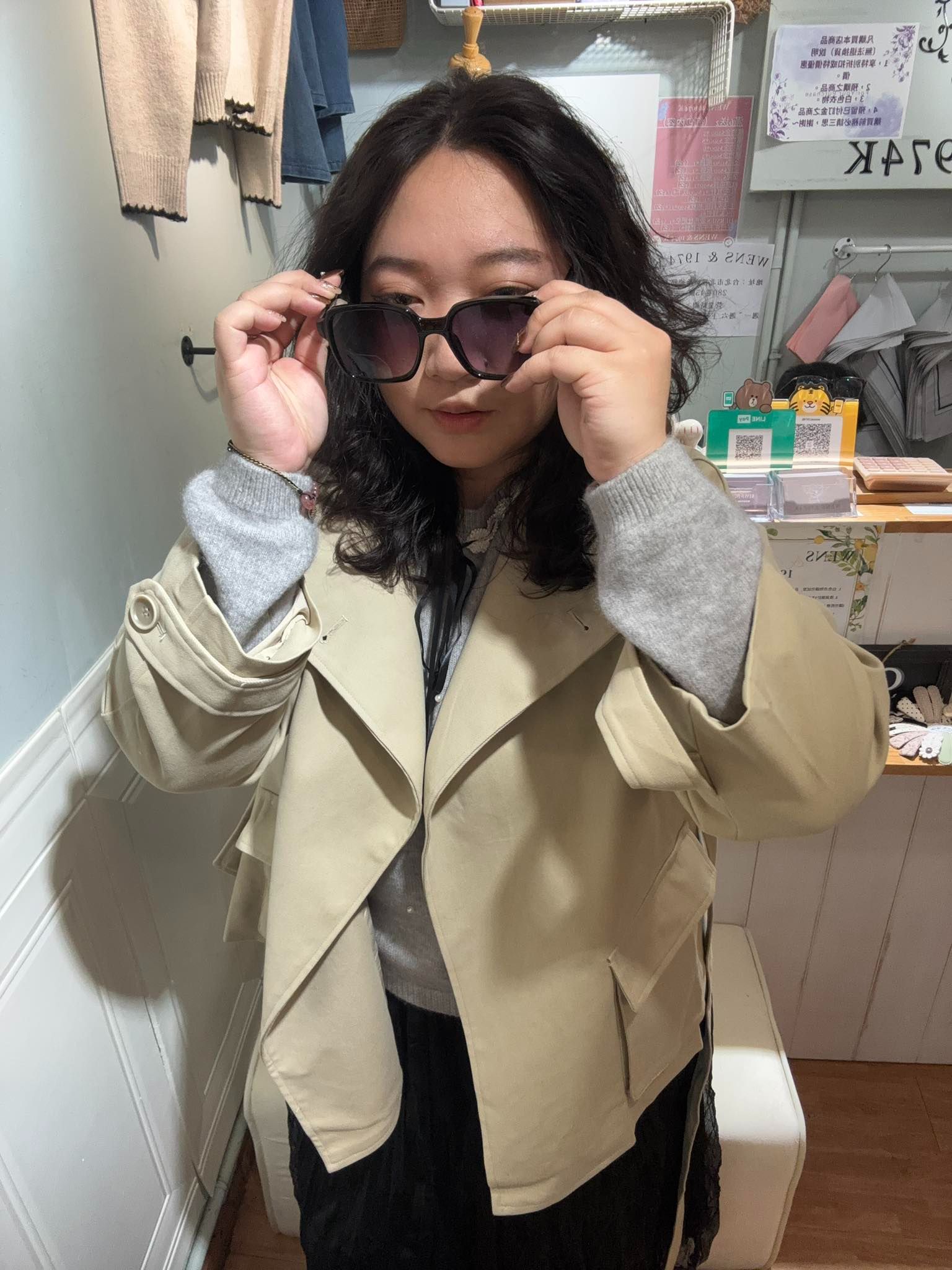 秋冬款 𝟠𝟝折 韓系專櫃設計款挺版風衣綁帶外套-淺卡其色