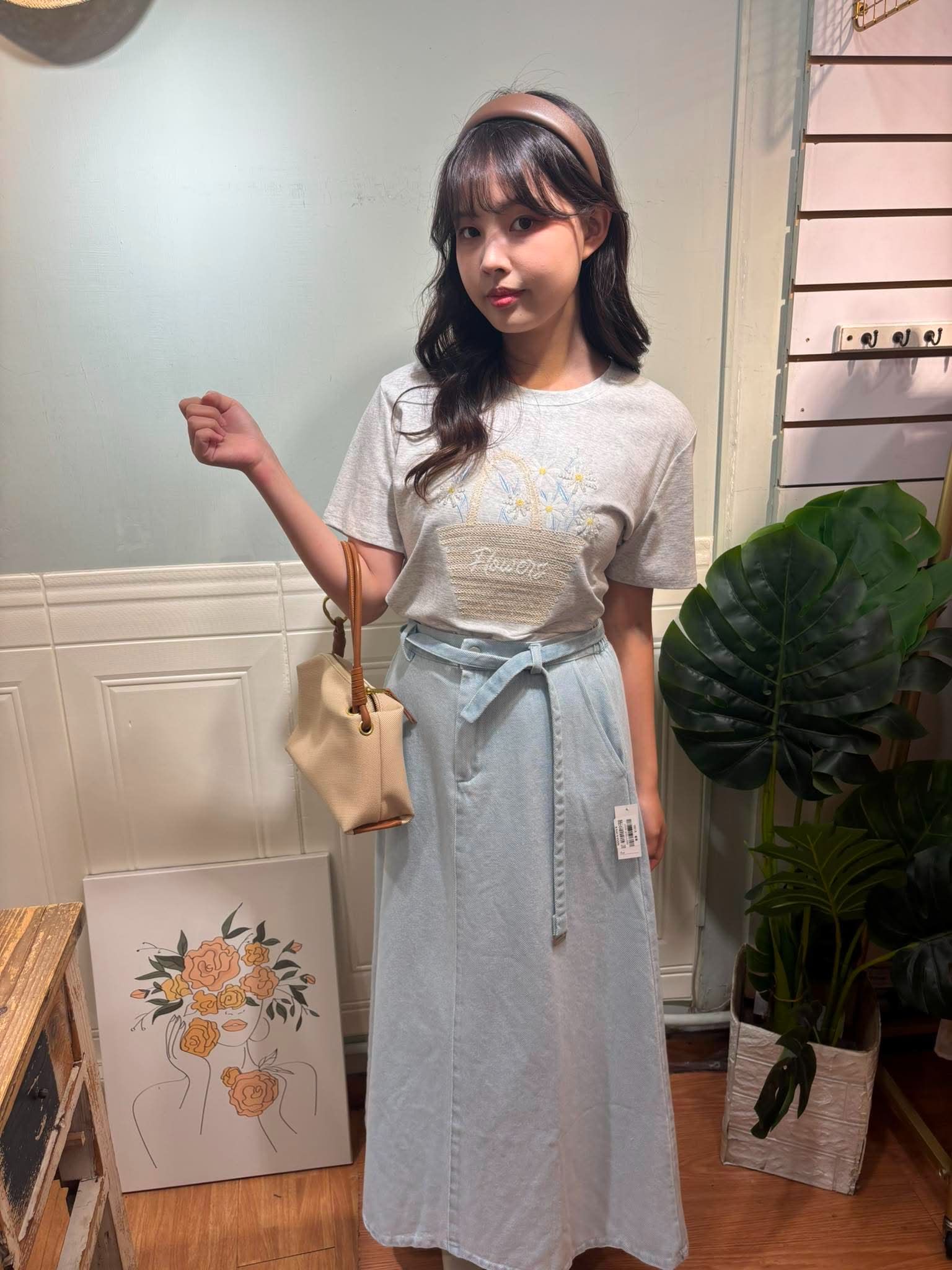 𝐌𝐚𝐲 嚴選✨ 質感重工立體刺繡草編包包短袖 #竹節棉涼感料