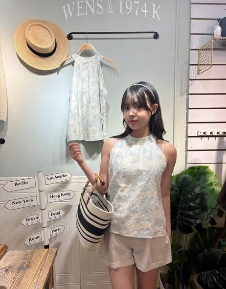 唯美氣質〰️女神系列✨ 自訂款｜浮雕壓花削肩挺版背心 🍃