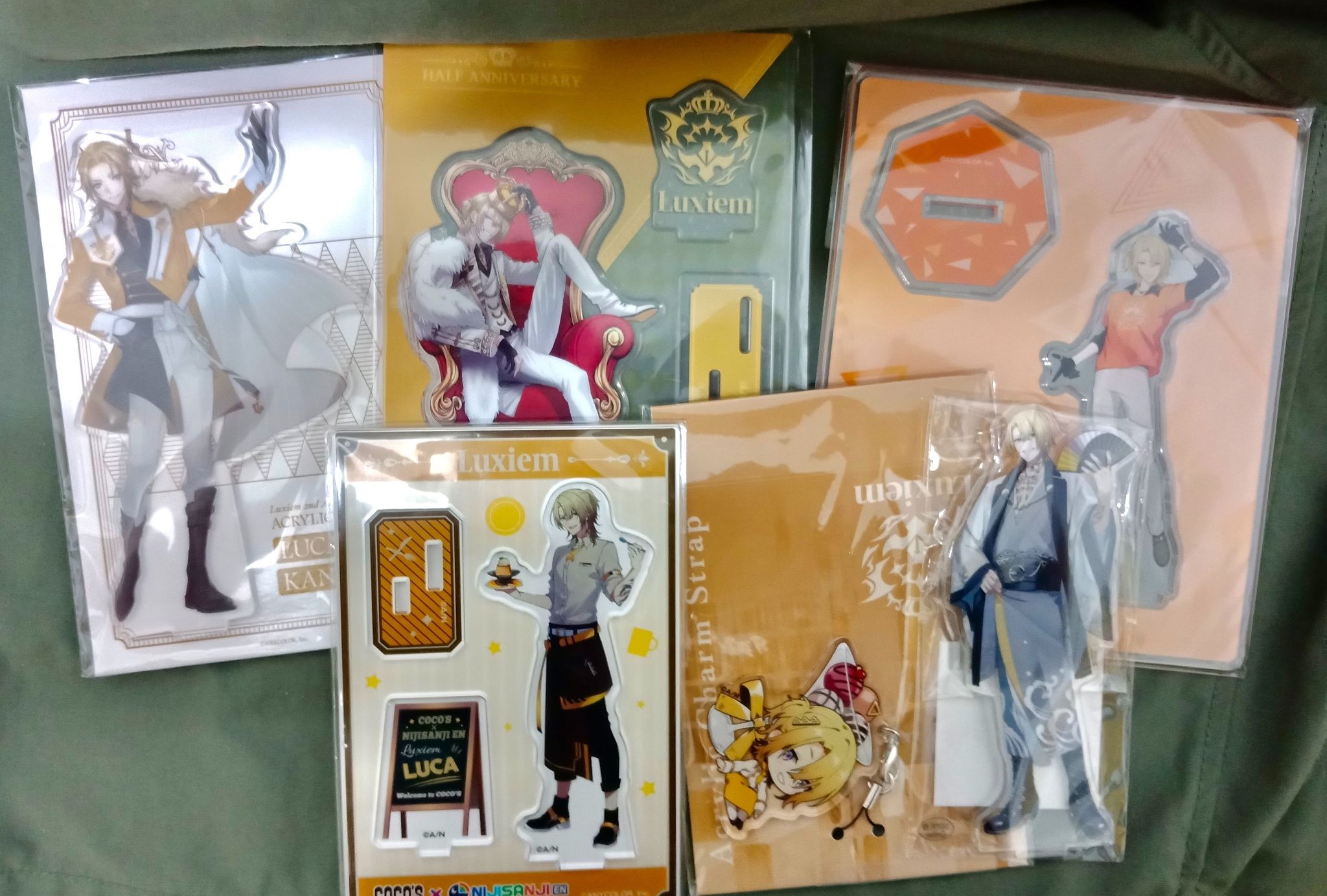 LUCA立牌們+吊飾