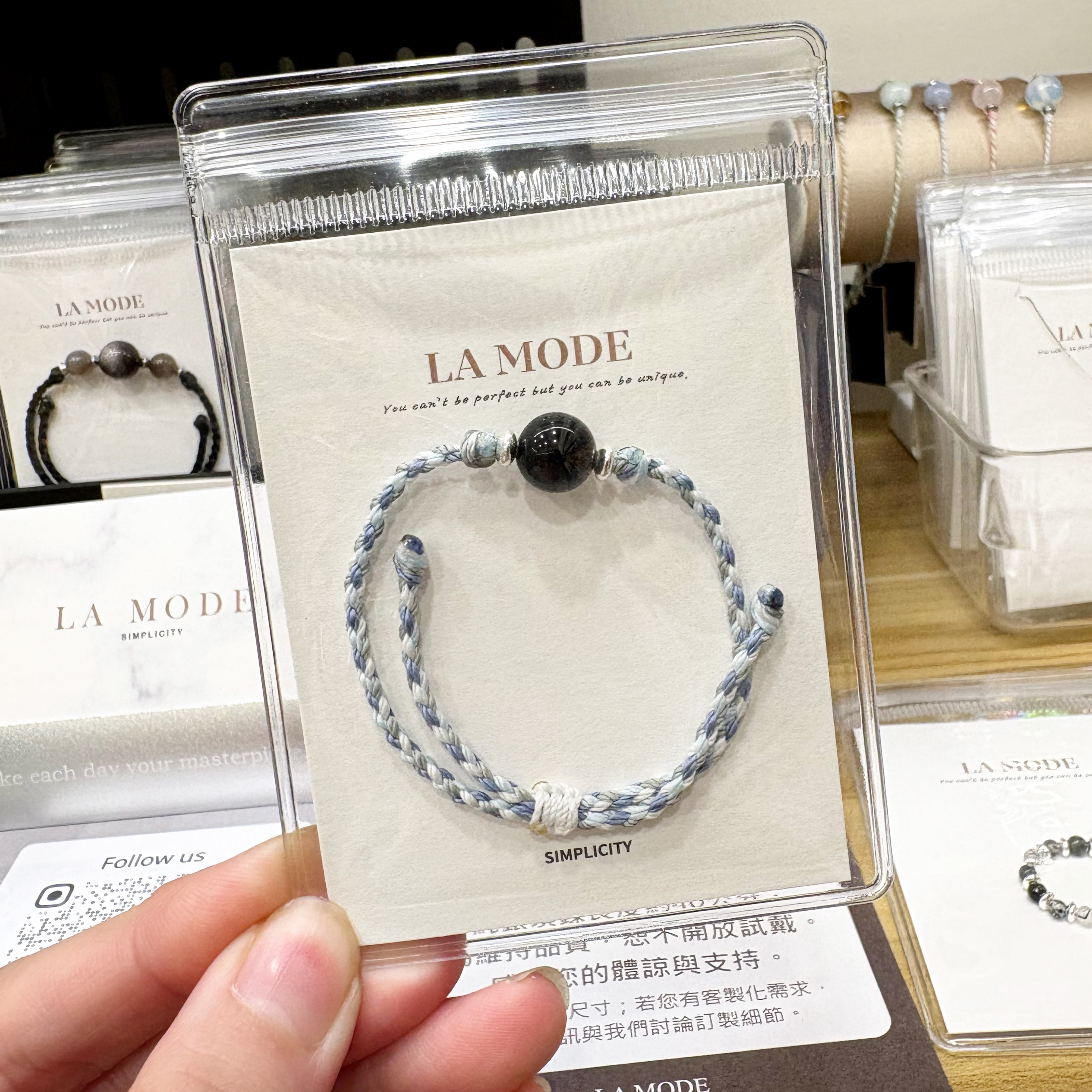 ＜ 熱賣中 ＞ LA MODE 水晶蠟繩手鍊