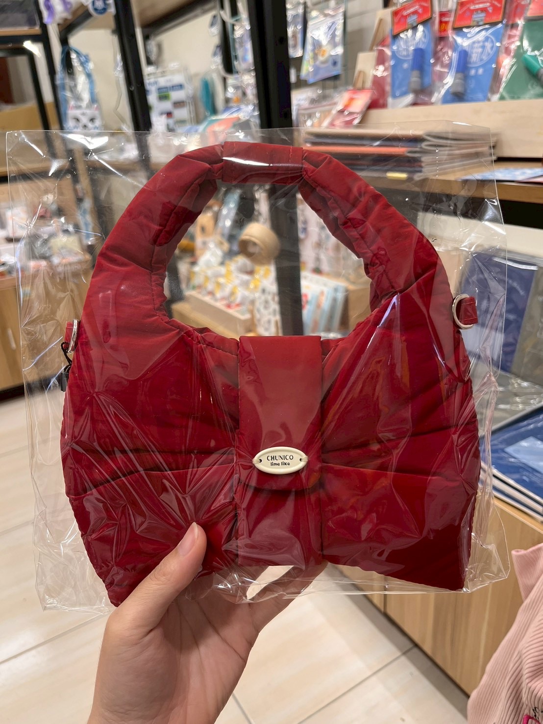 Chunico | 聯名蝴蝶結包  ＆ 娃娃吊飾 ＆ 托特包