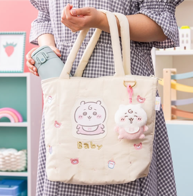 【日本正版-吉伊卡哇】預購中 吉伊卡哇新品 寶寶側背包 摺疊收納袋 衛生紙化妝包