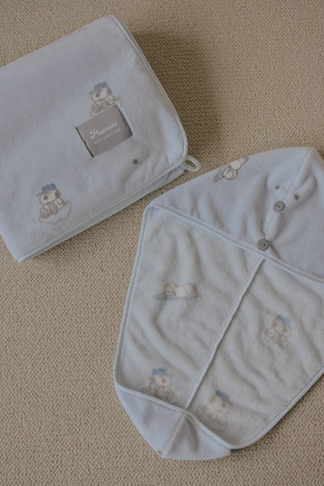 Allure.R x PEANUTS™ Olaf 聯名浴巾/髮帽