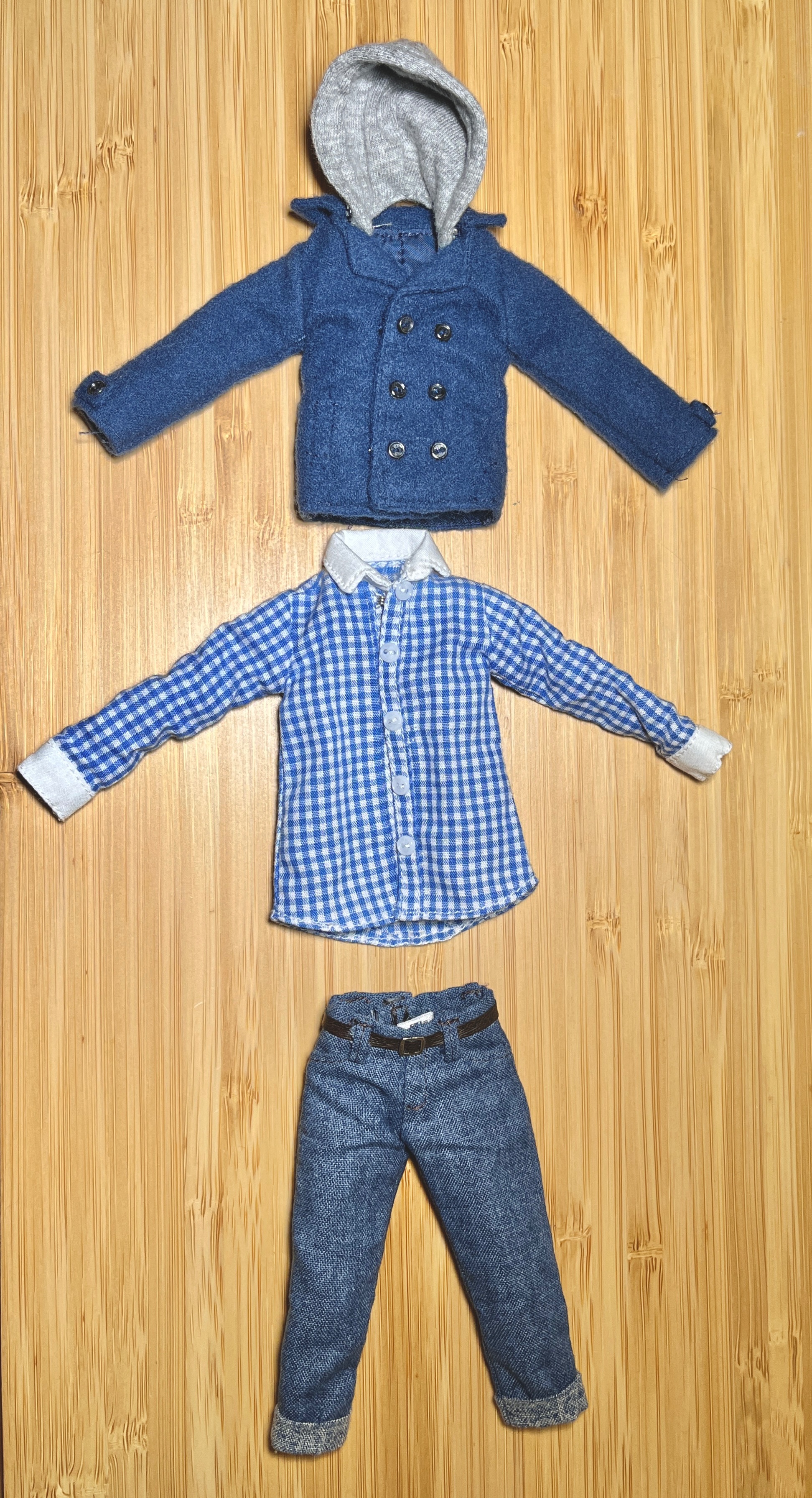 azone1/6二手娃衣