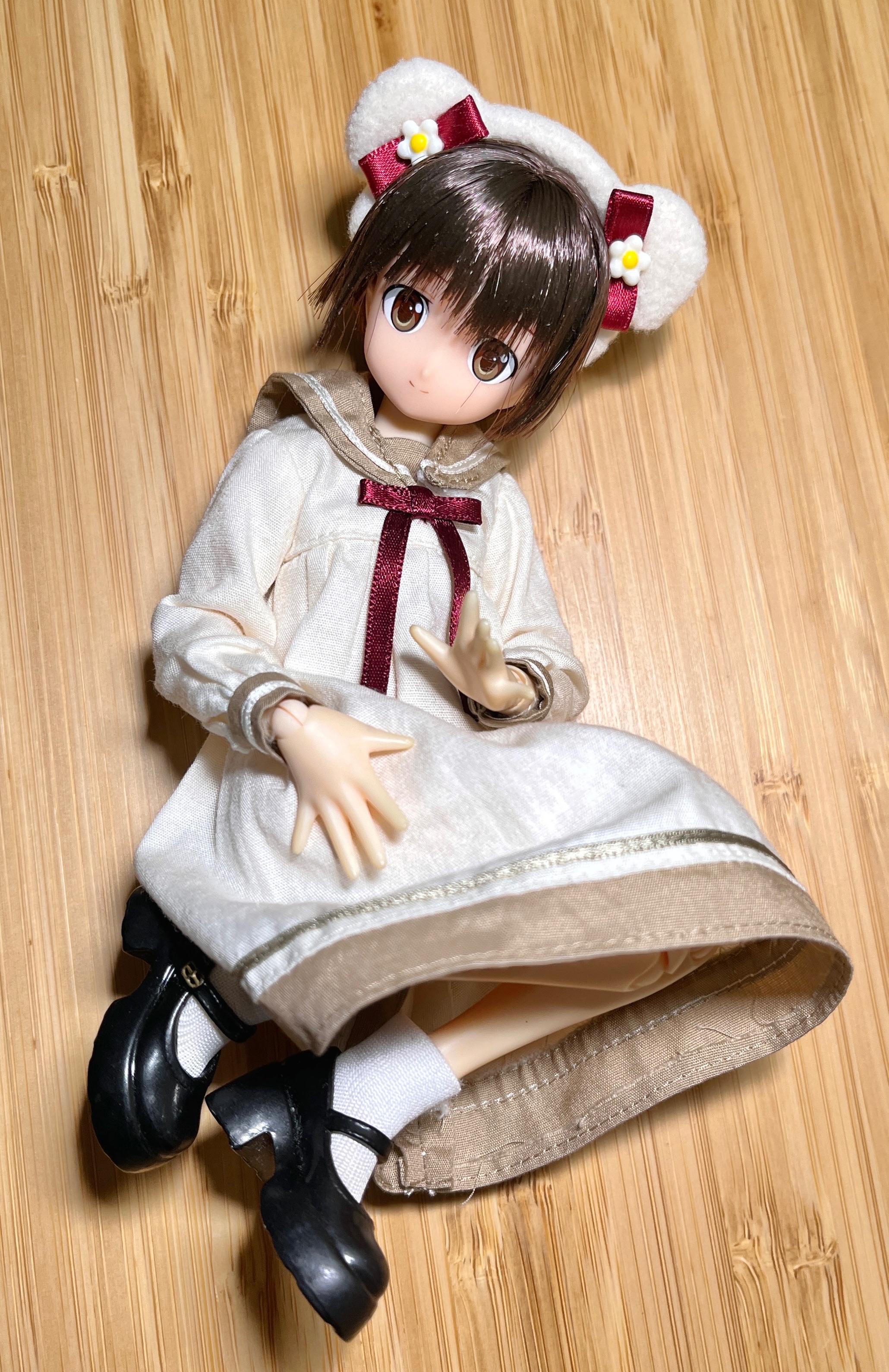 二手1/6azone角色娃+自配娃衣