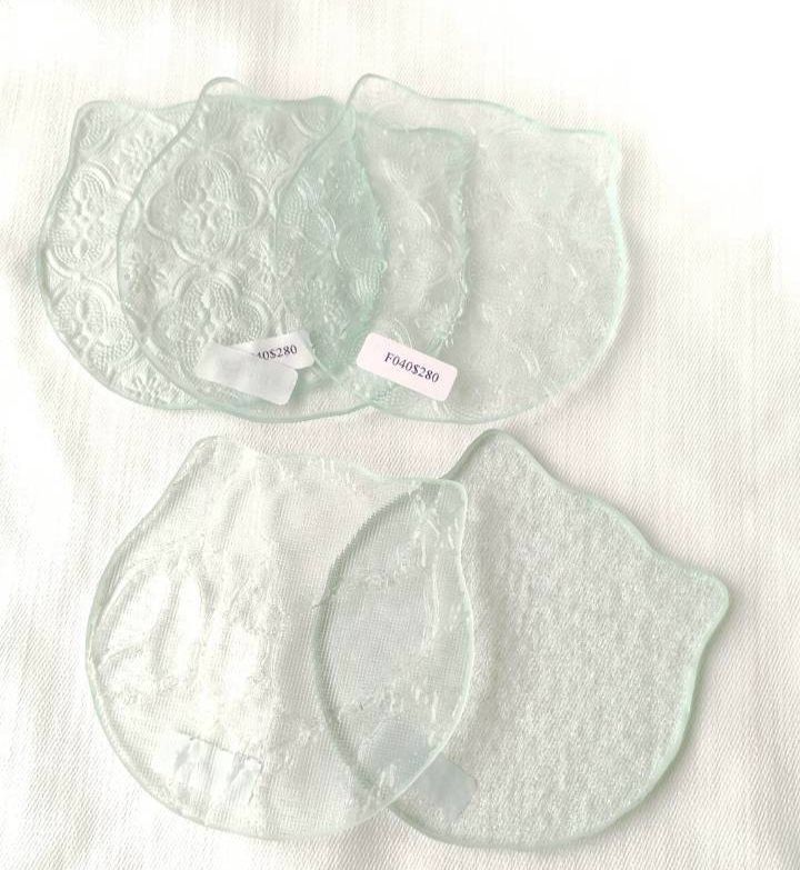 貓貓玻璃窗花墊