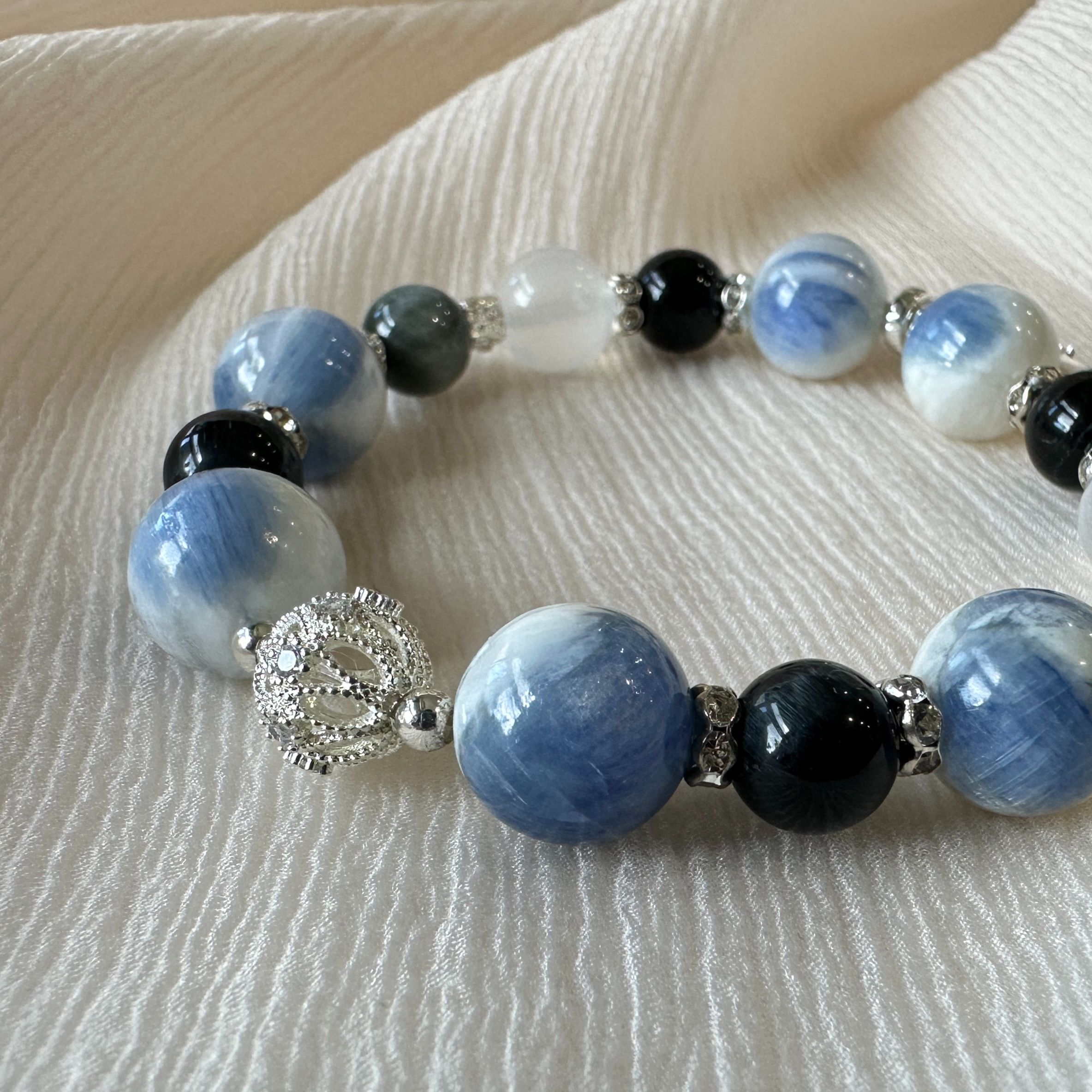 靜海如謠。Blue Tides