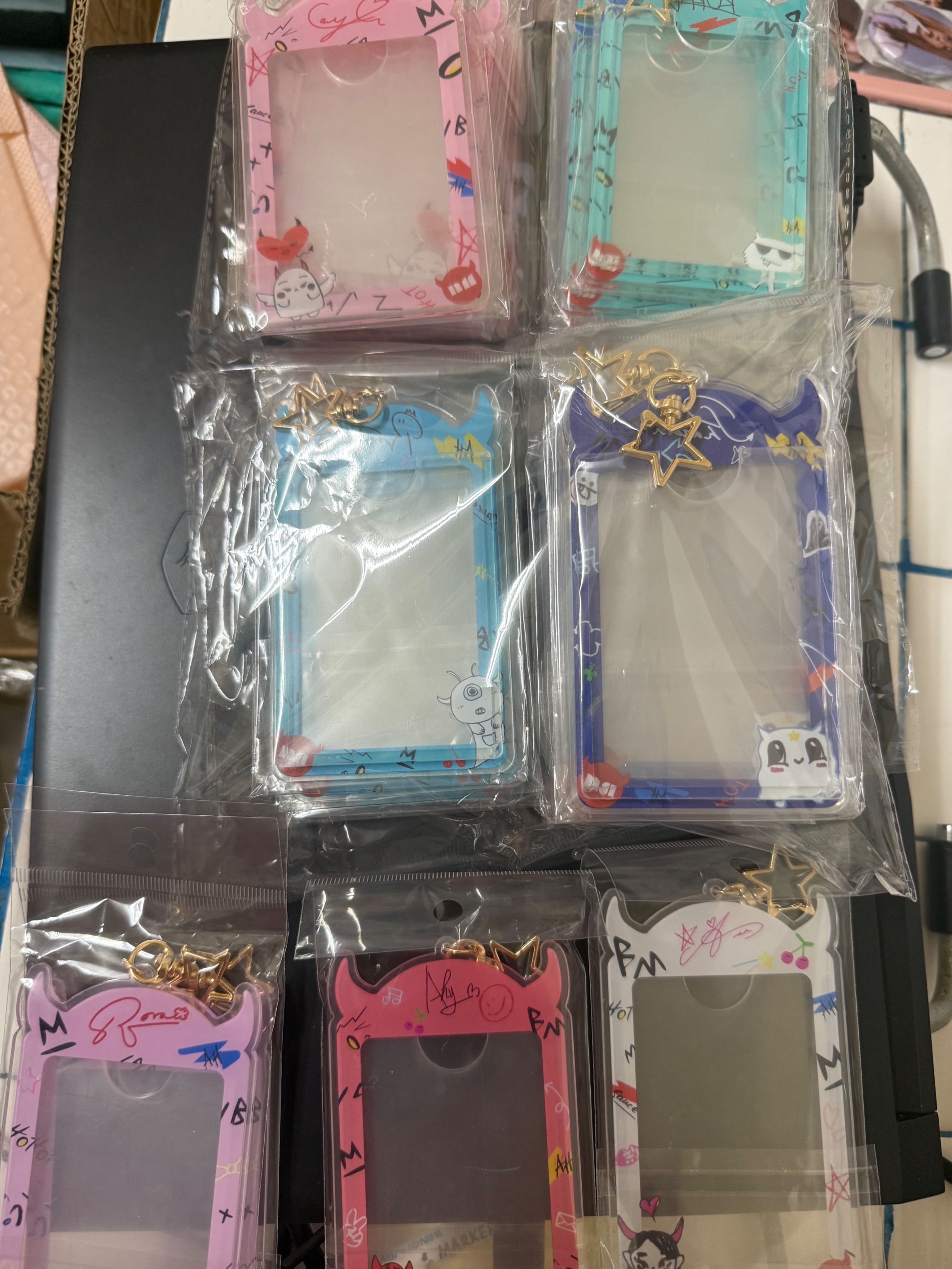 現貨寶怪（桌曆、扇子插卡吊飾）