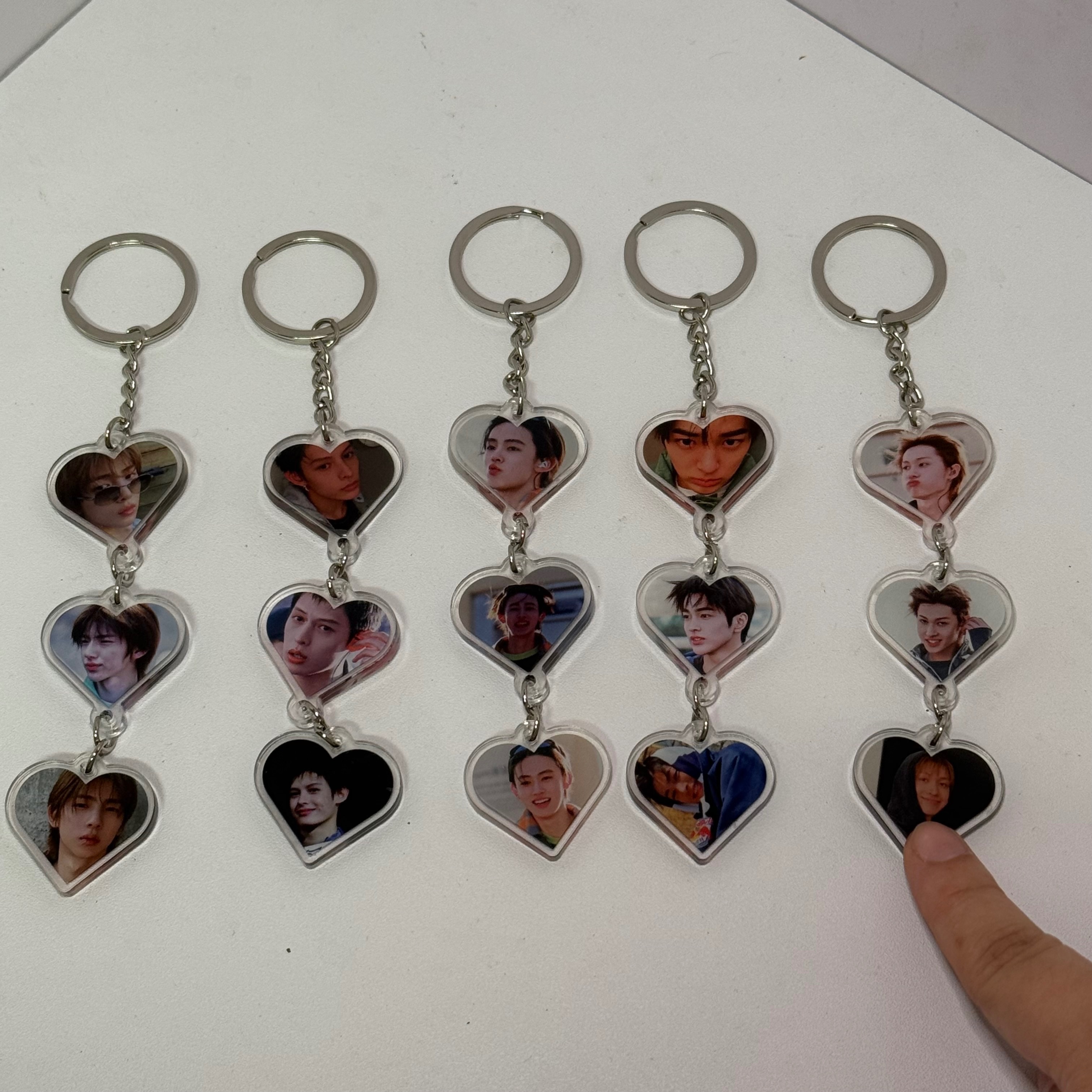 預購 cortis愛心串串吊飾