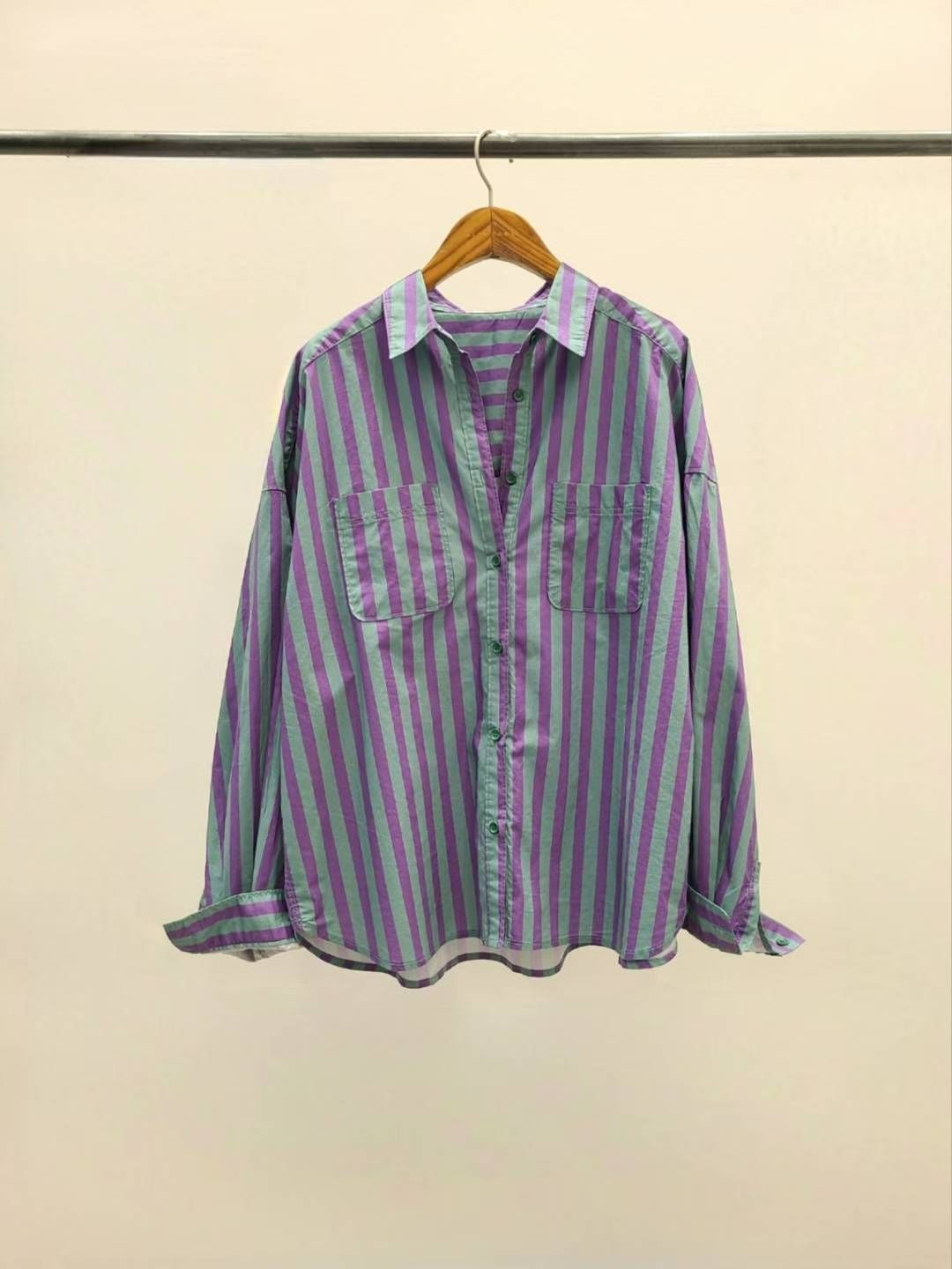 【咕G歐妮】現貨。正韓直條紋配色襯衫 莫蘭迪配色 知性質感設計款 口袋長袖襯衫 條紋上衣 韓國製流行女裝