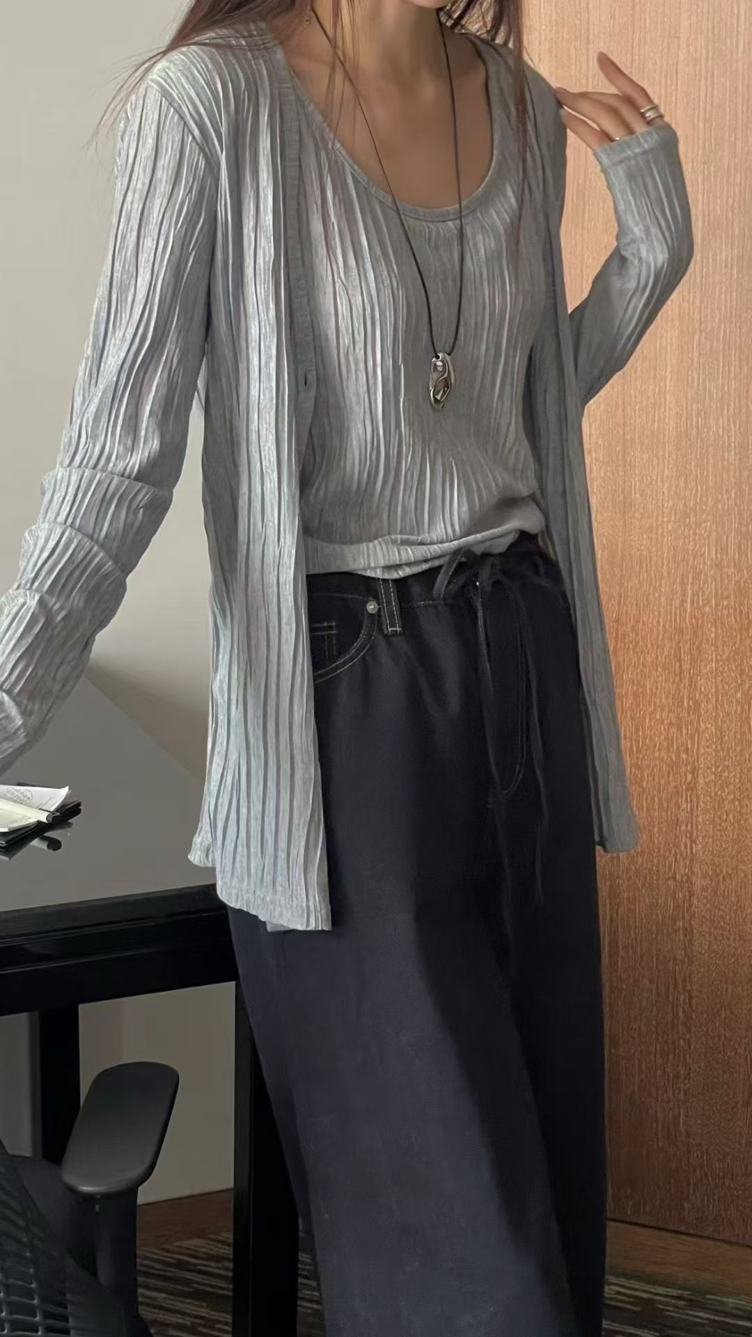 【咕G歐妮】現貨。正韓超值背心+開襟衫兩件套組（3色） 內搭無袖上衣 罩衫薄外套 多種搭配 韓國製流行女裝