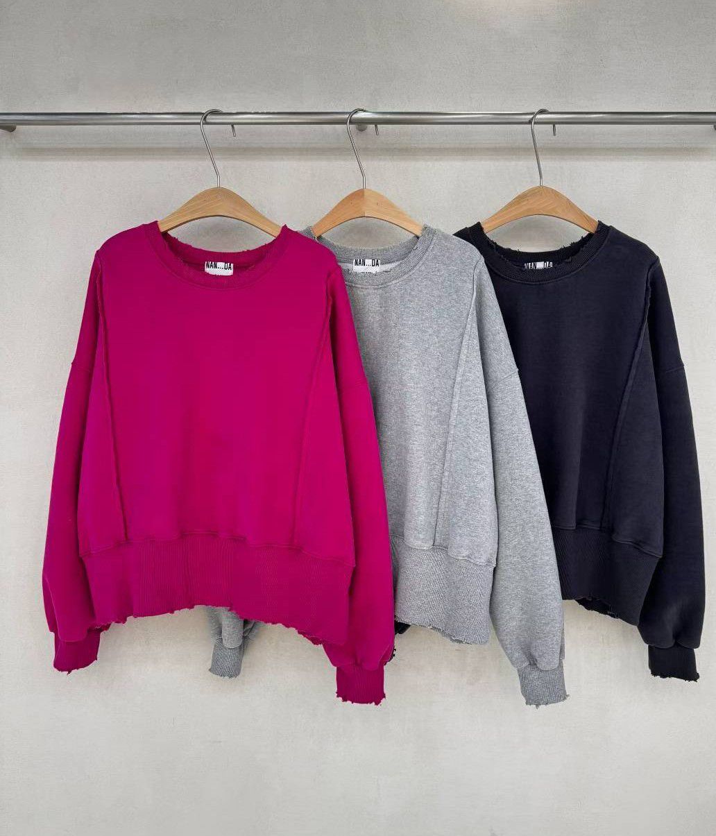 《咕G歐妮》正韓預購。落肩圓領衛衣 磨毛長袖上衣 刷毛大學T 素色百搭上衣 簡約舒適冬季必備款 韓國製流行女裝