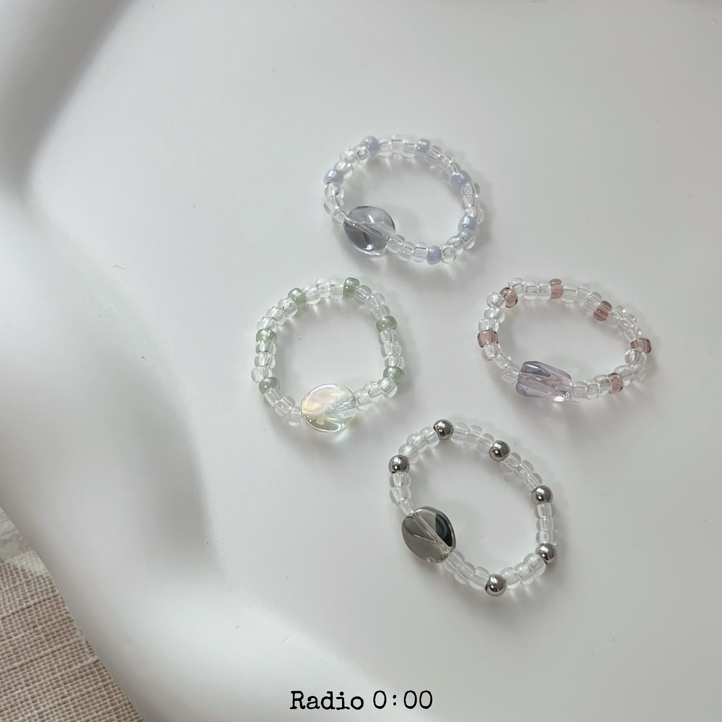 A03不規則玻璃豆  彈力戒指