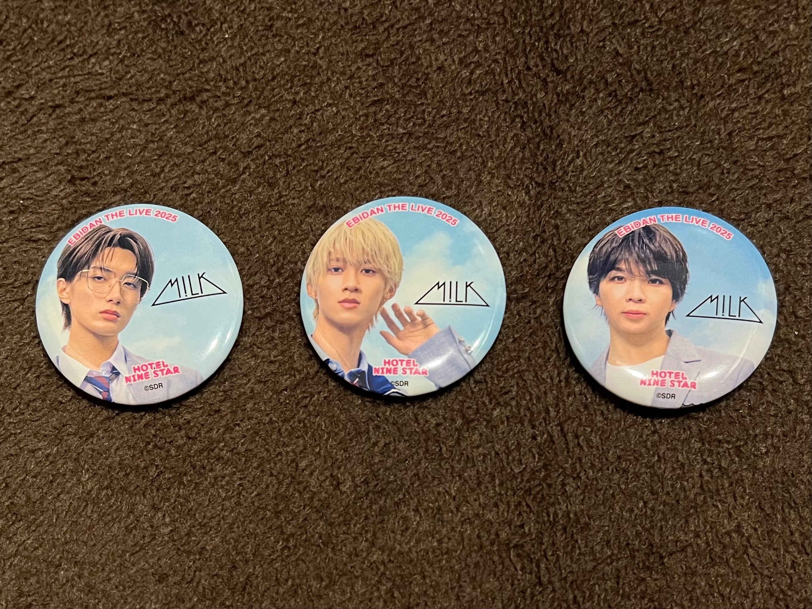 EBiDAN快閃店 M!LK徽章