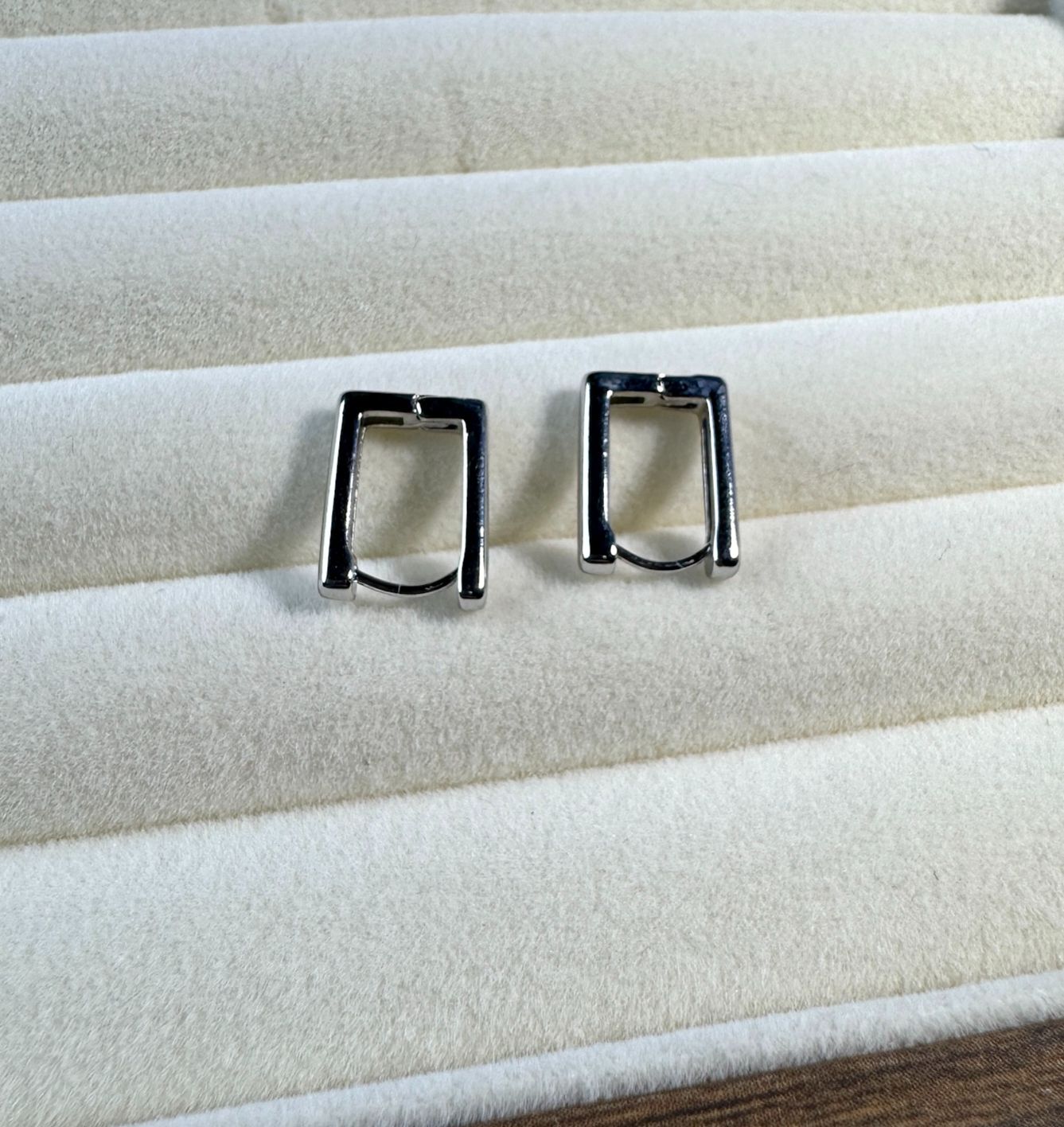𝐍𝐎𝐖𝐀𝐃𝐀𝐘𝐒｜[澳洲直送][925純銀]幾何方形耳環 耳釘 925純銀 純銀 nowadays