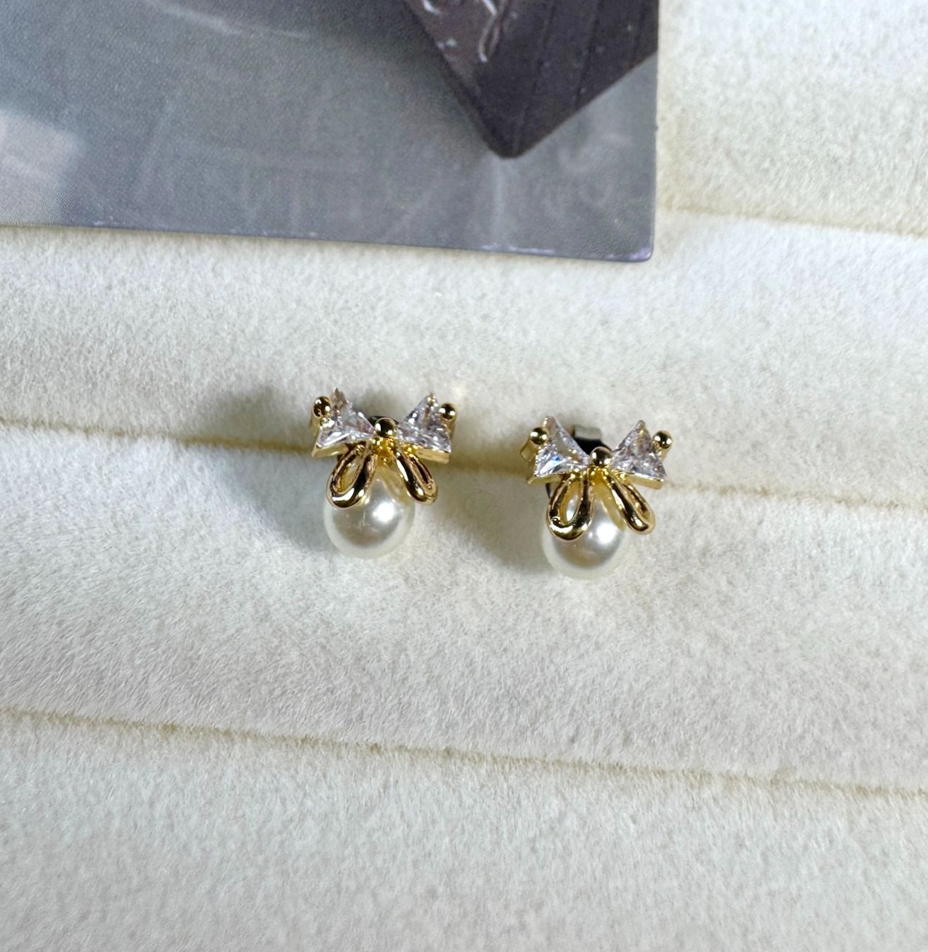 𝐍𝐎𝐖𝐀𝐃𝐀𝐘𝐒 | [日本直送]蝴蝶結珍珠氣質耳針 韓系 氣質 耳針 nowadays