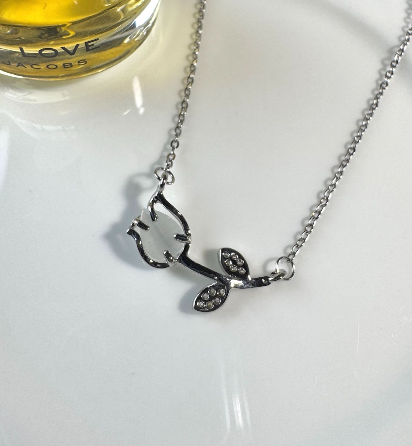 𝐍𝐎𝐖𝐀𝐃𝐀𝐘𝐒｜[316L醫療鋼]只為你開的鬱金香項鍊 nowadays