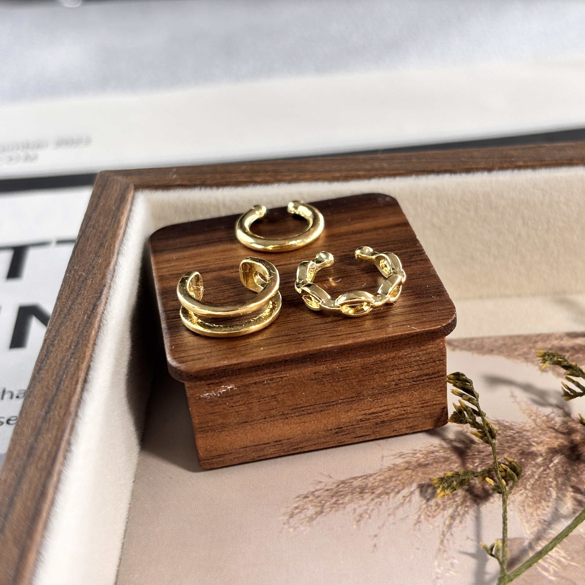 𝐍𝐎𝐖𝐀𝐃𝐀𝐘𝐒 | 法式簡約耳骨夾（金/銀）-三件組（鏈條、雙層、粗鍊）耳夾 nowadays