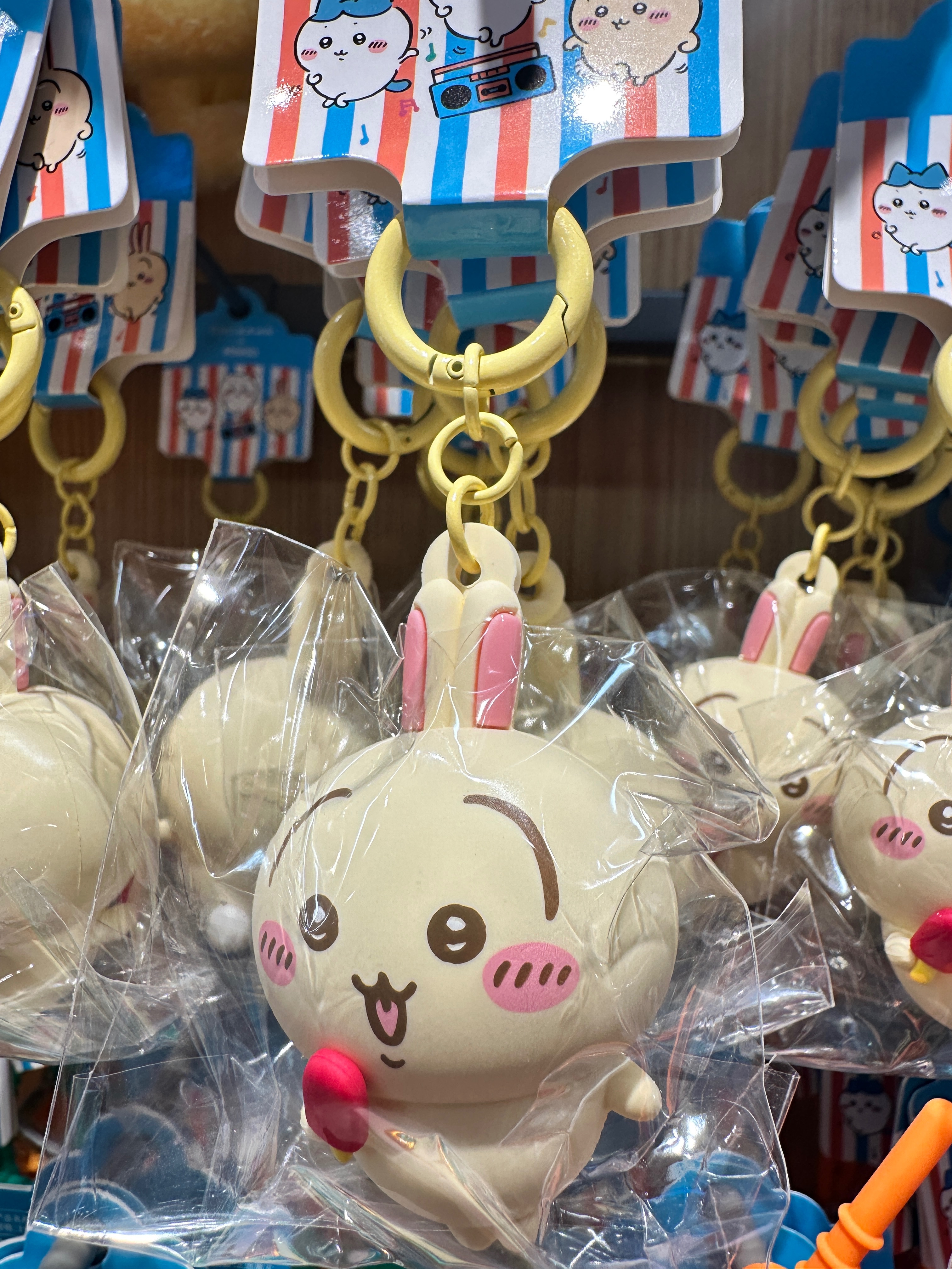 名創優品吉利卡哇吊飾