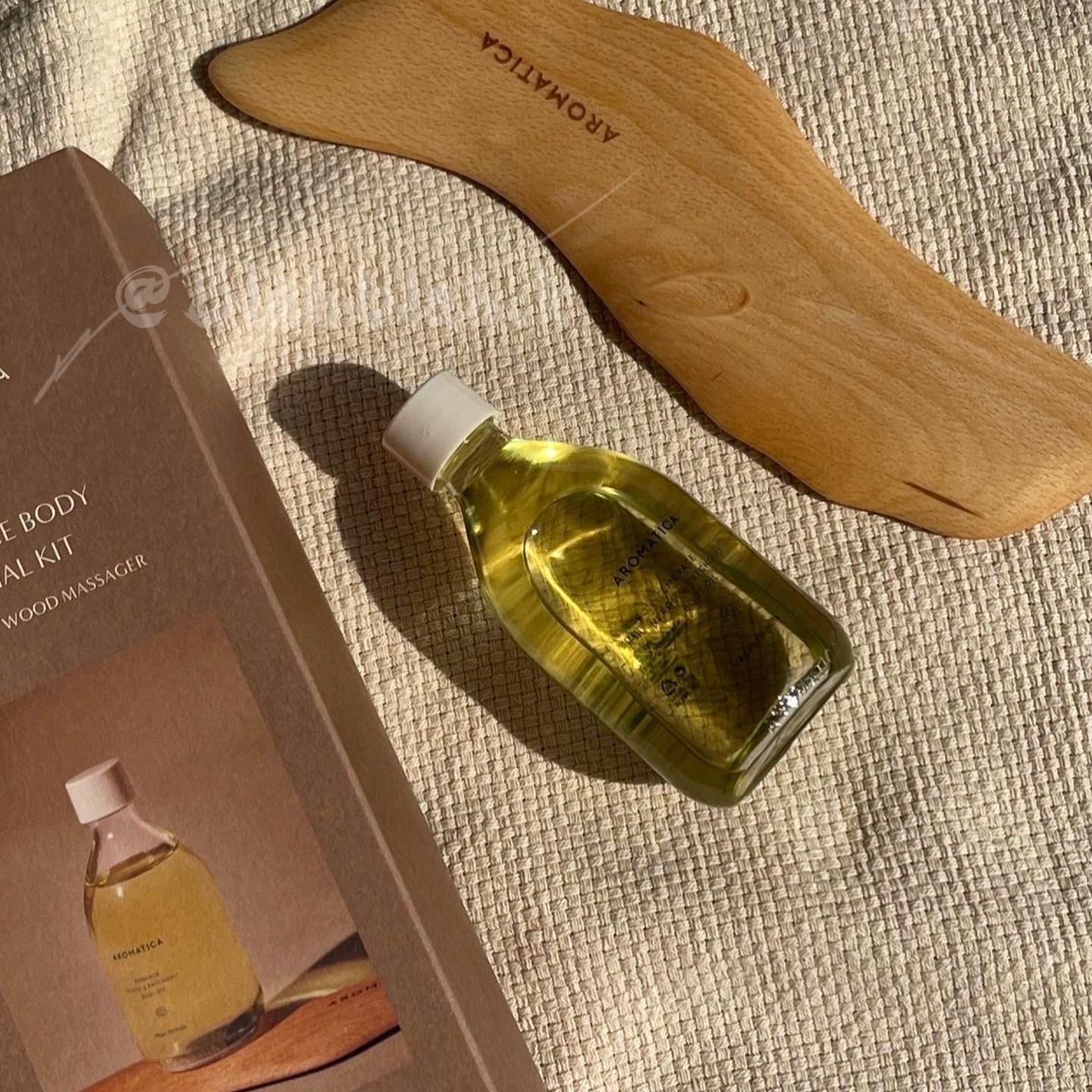 AROMATICA 身體精油100ml+ 刮痧板 精油套組