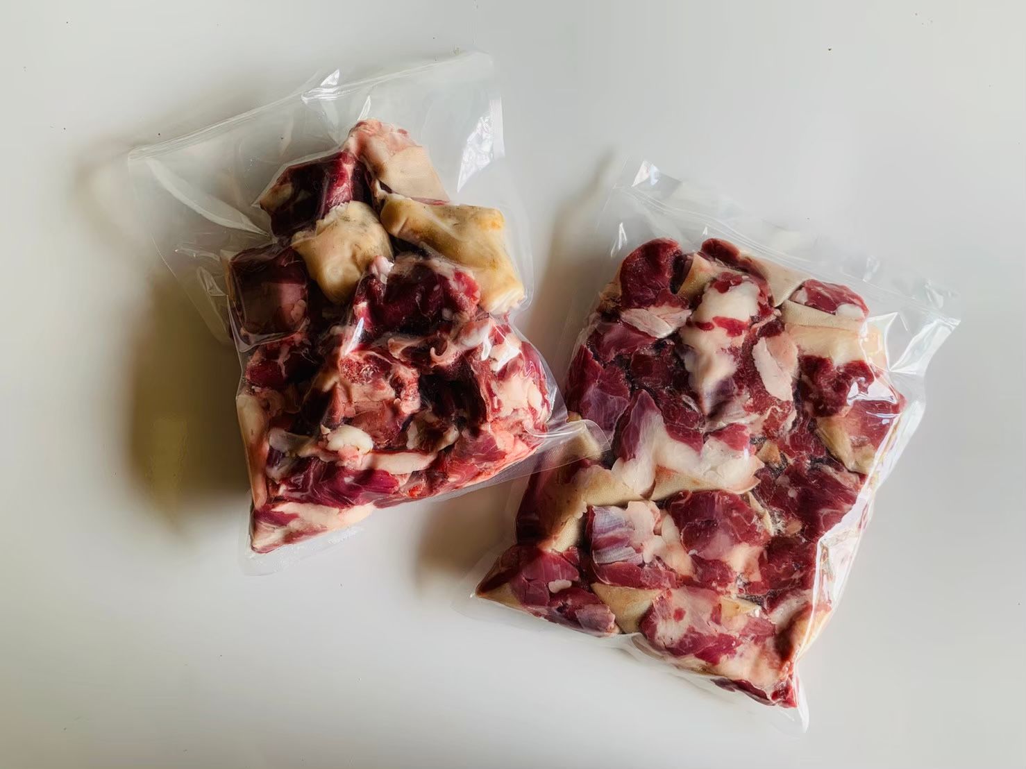 新鮮放養溫體羊肉