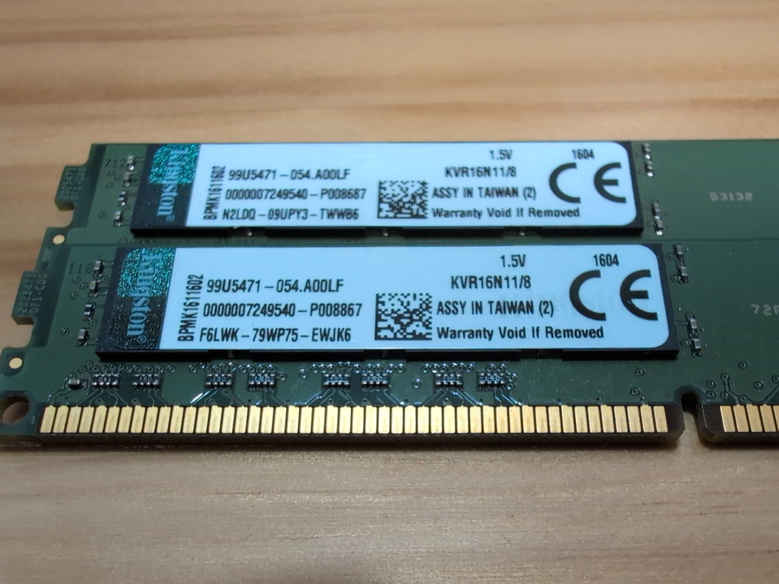 DDR3 1600 8GB*2