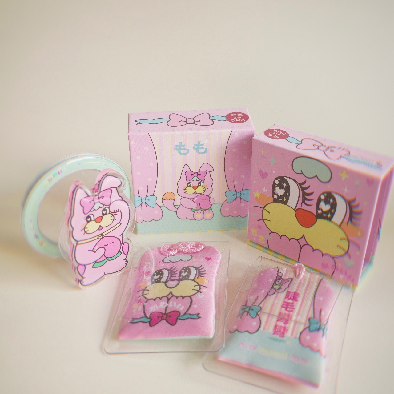 卡肉老師 x もも🍑聯名系列（點照片看更多介紹）