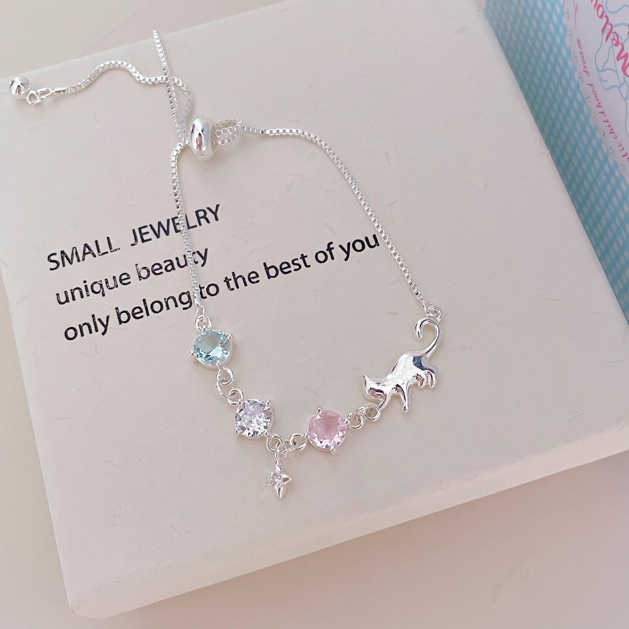 必收🤍寶石小貓手鏈🐈✨上手美到不行！