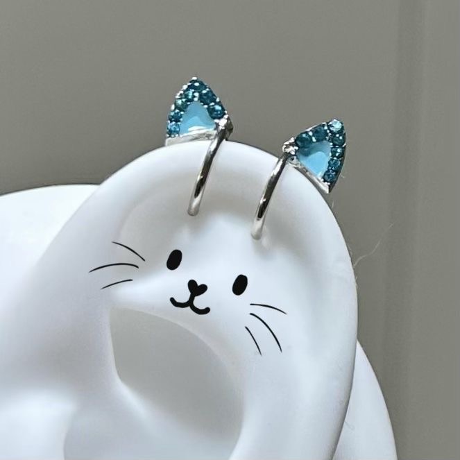 抗敏材質！Bling bling小貓耳朵耳夾🐱✨