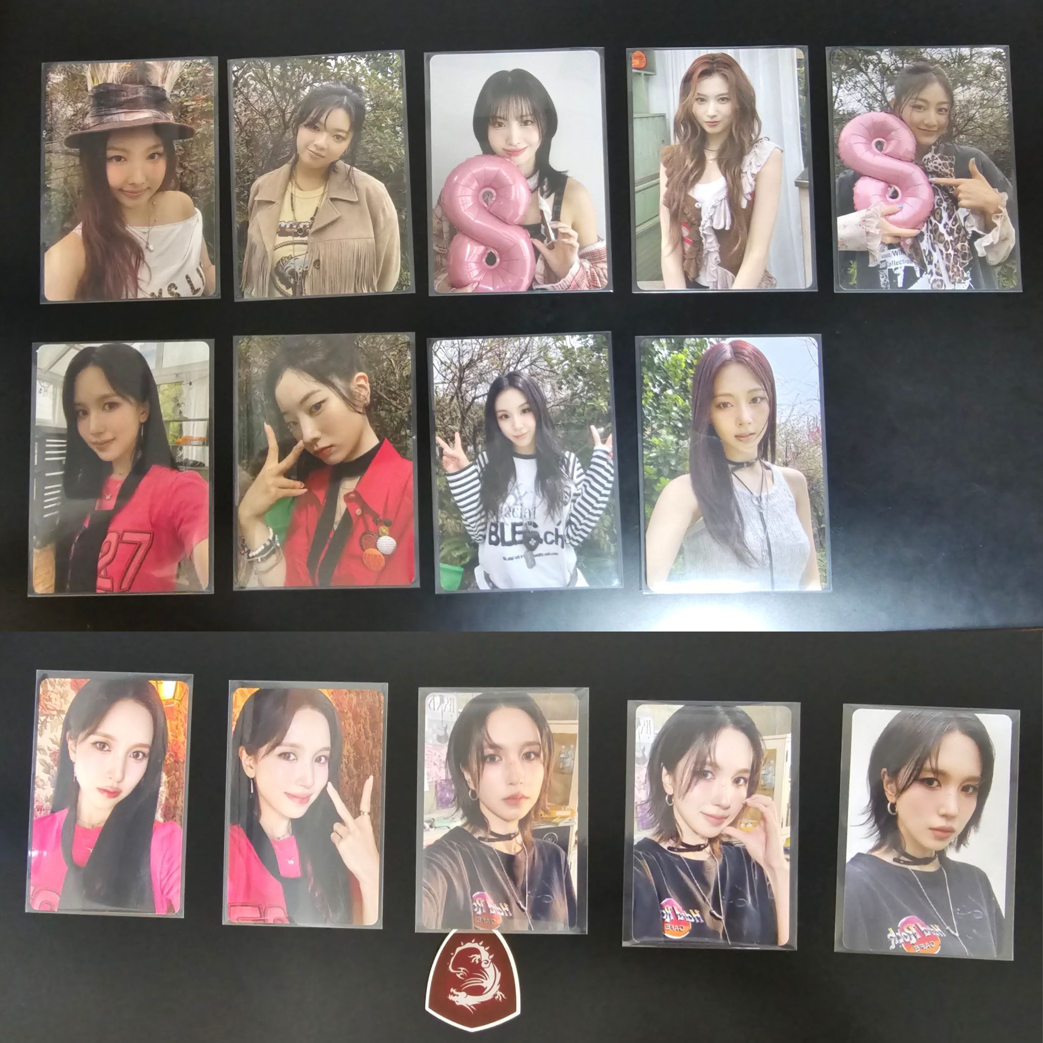 特典一套+MINA單封卡一套，共14張