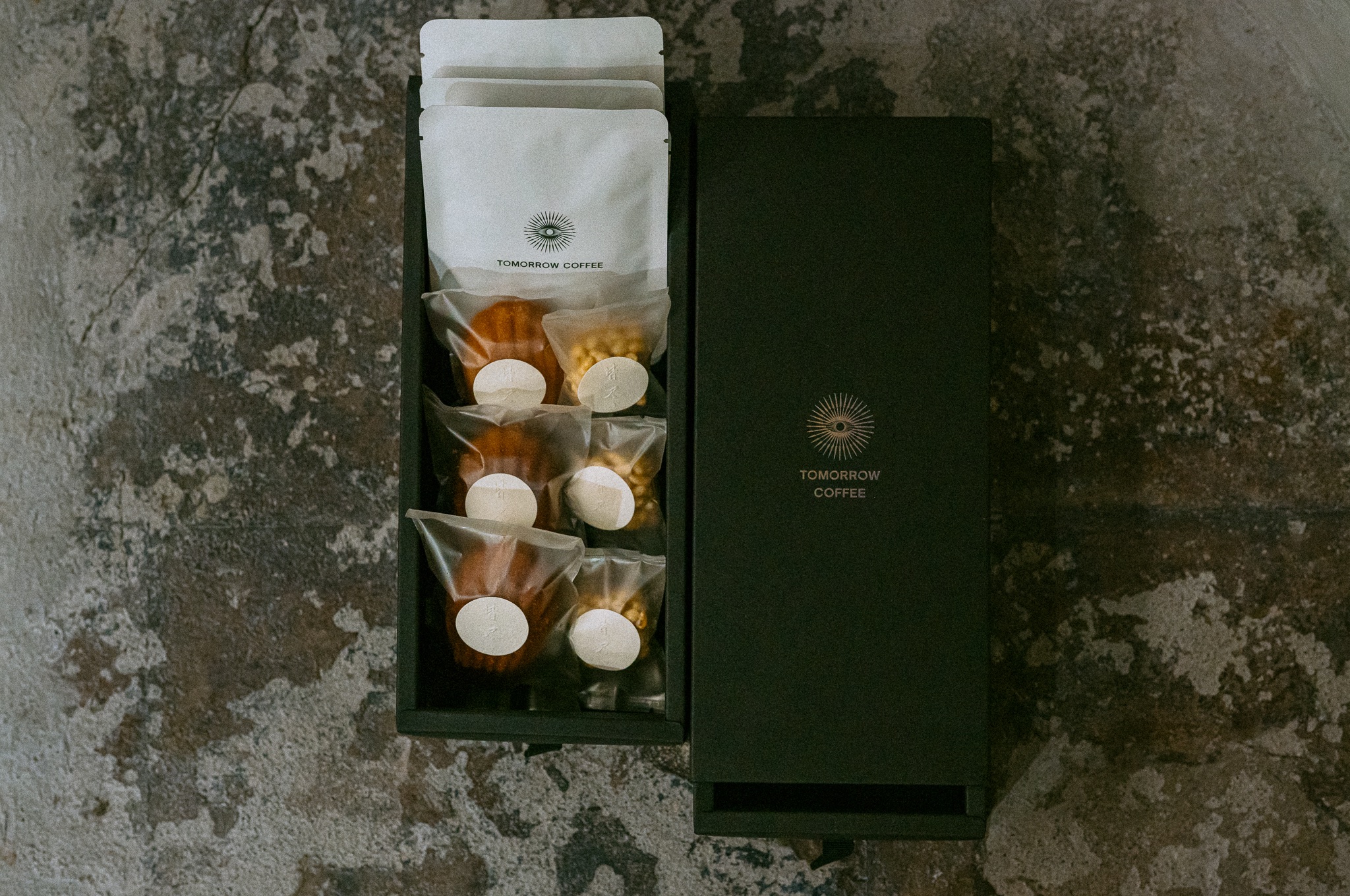 Tomorrow Coffee x 皆 尽 中秋聯名禮盒 （ 預購 ）