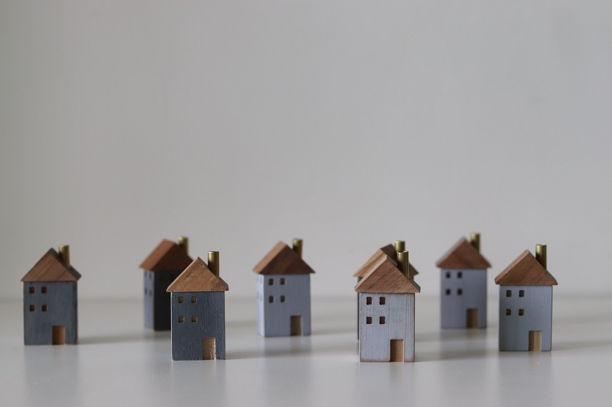 【Yourtableware】Co-Labo 有煙囪的迷你房子 柚木擺飾